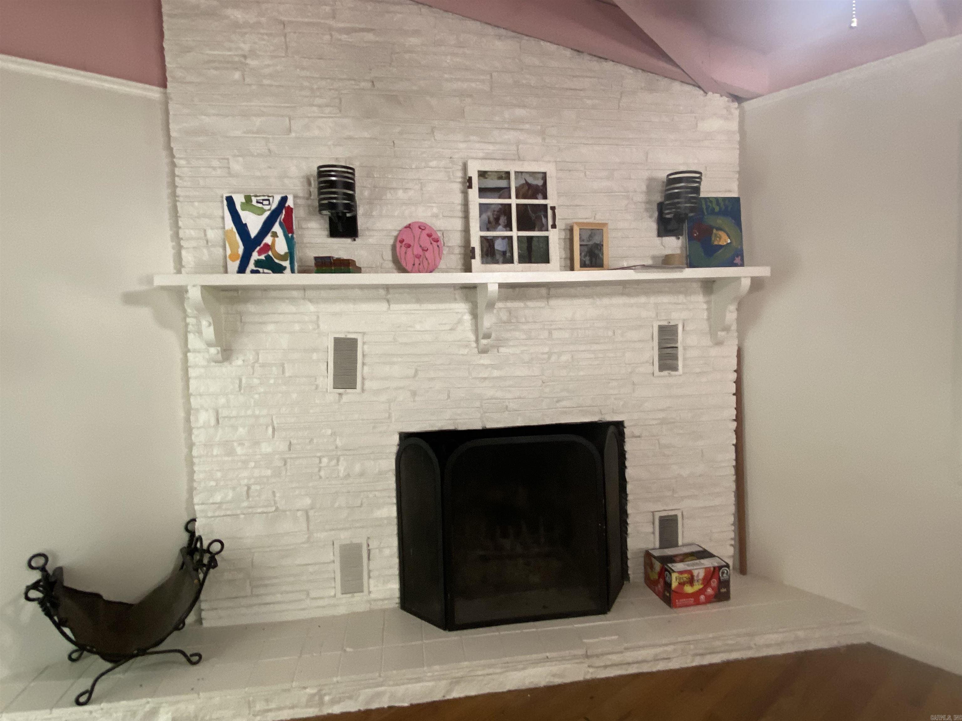 9 White Oak  Mount Ida, AR