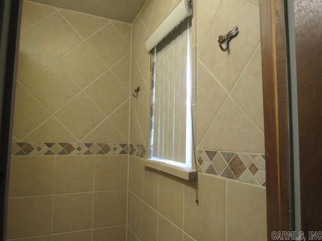 1401 Tamara Park Jacksonville, AR 72076