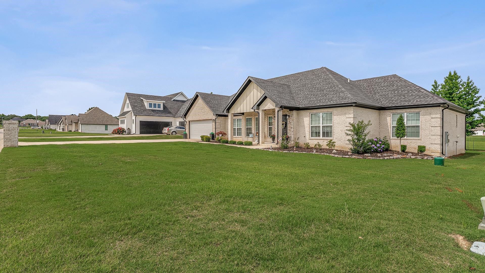 1502 S 30th  Paragould, AR