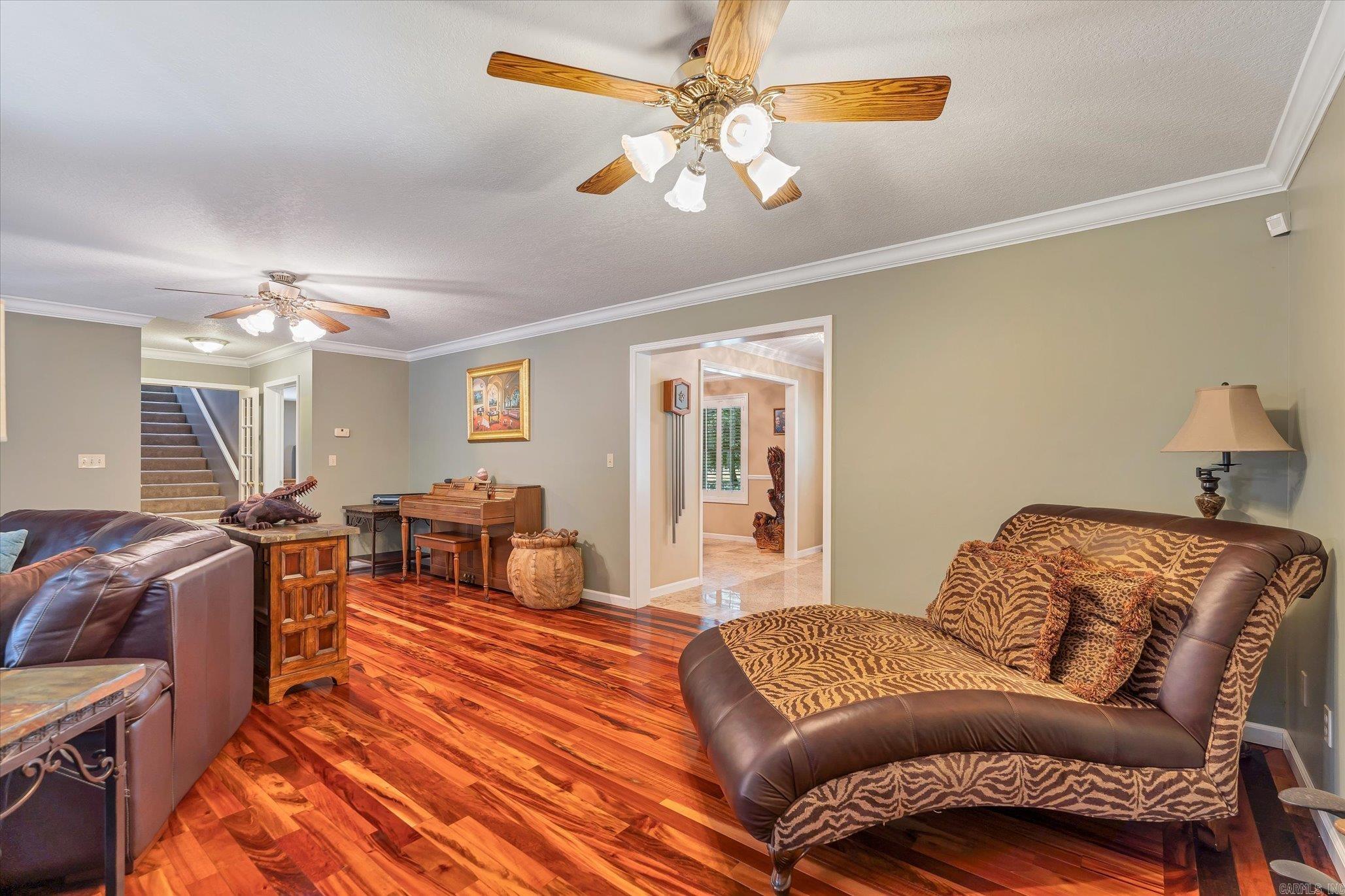 198 Wallick  Cotter, AR