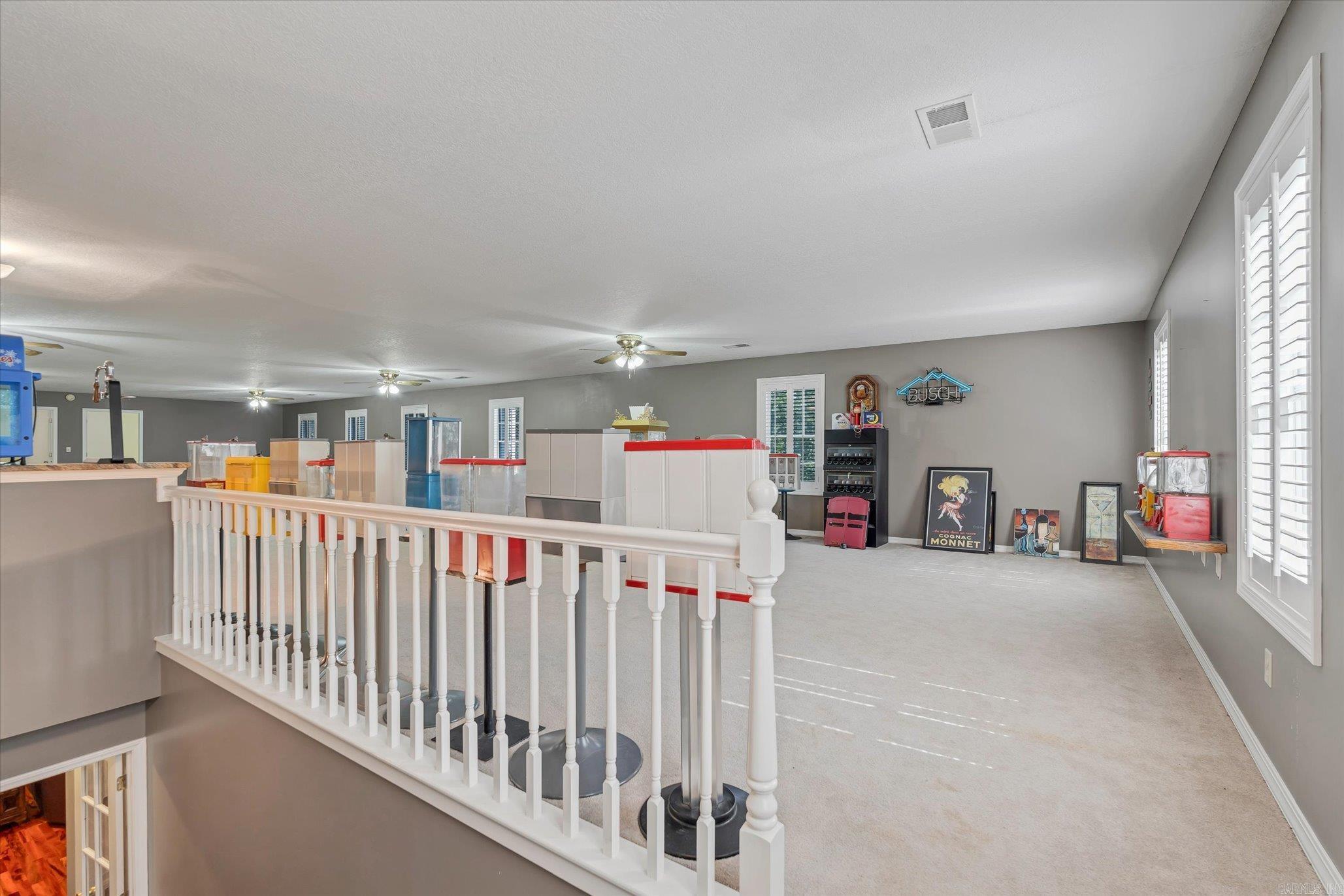 198 Wallick  Cotter, AR