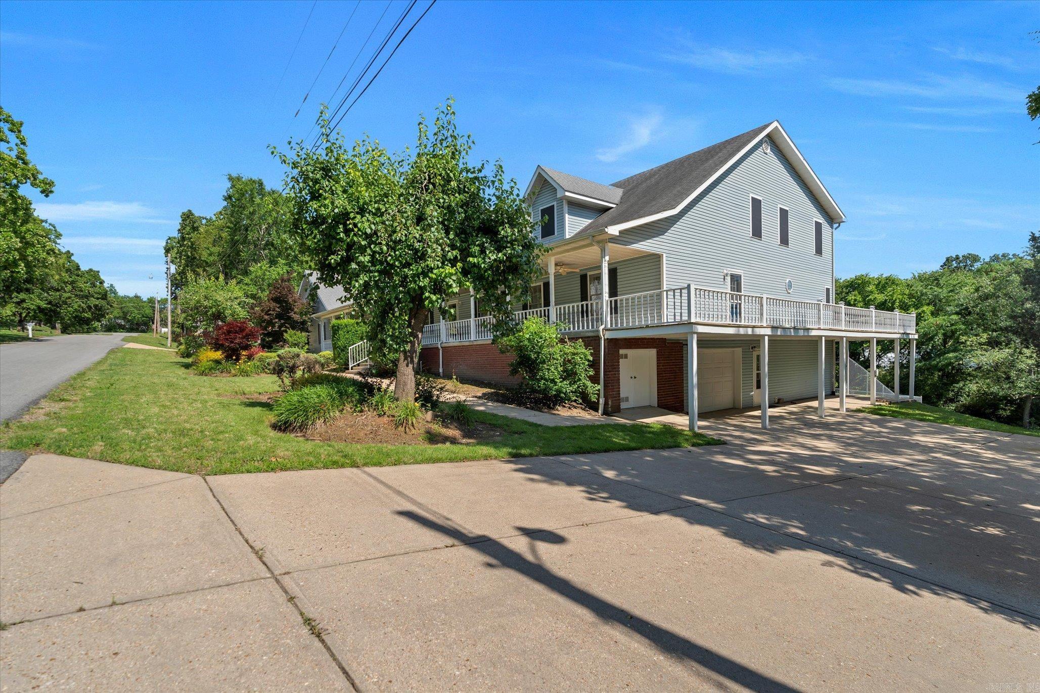 198 Wallick  Cotter, AR