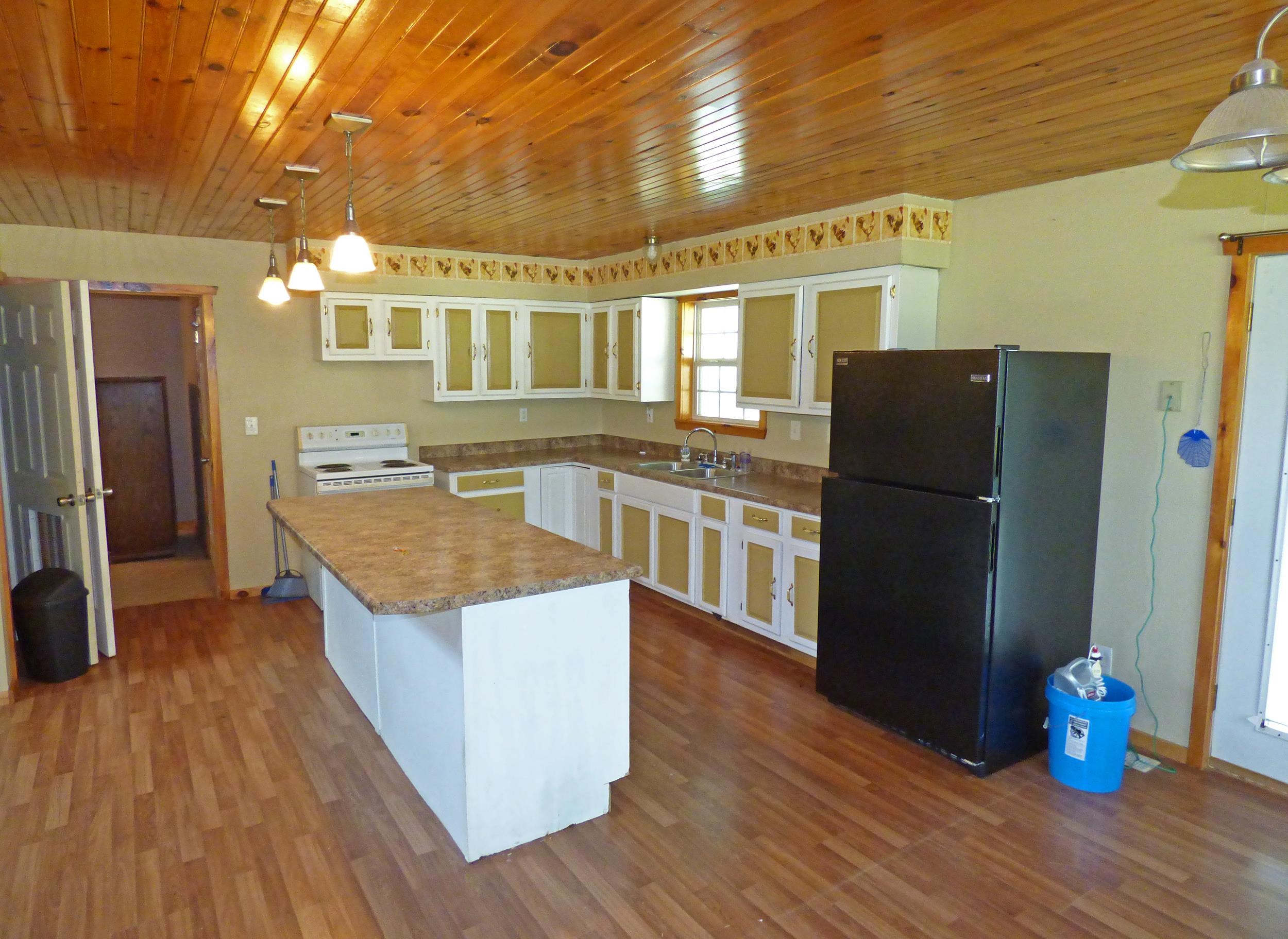 7434 E Hwy 58  Williford, AR
