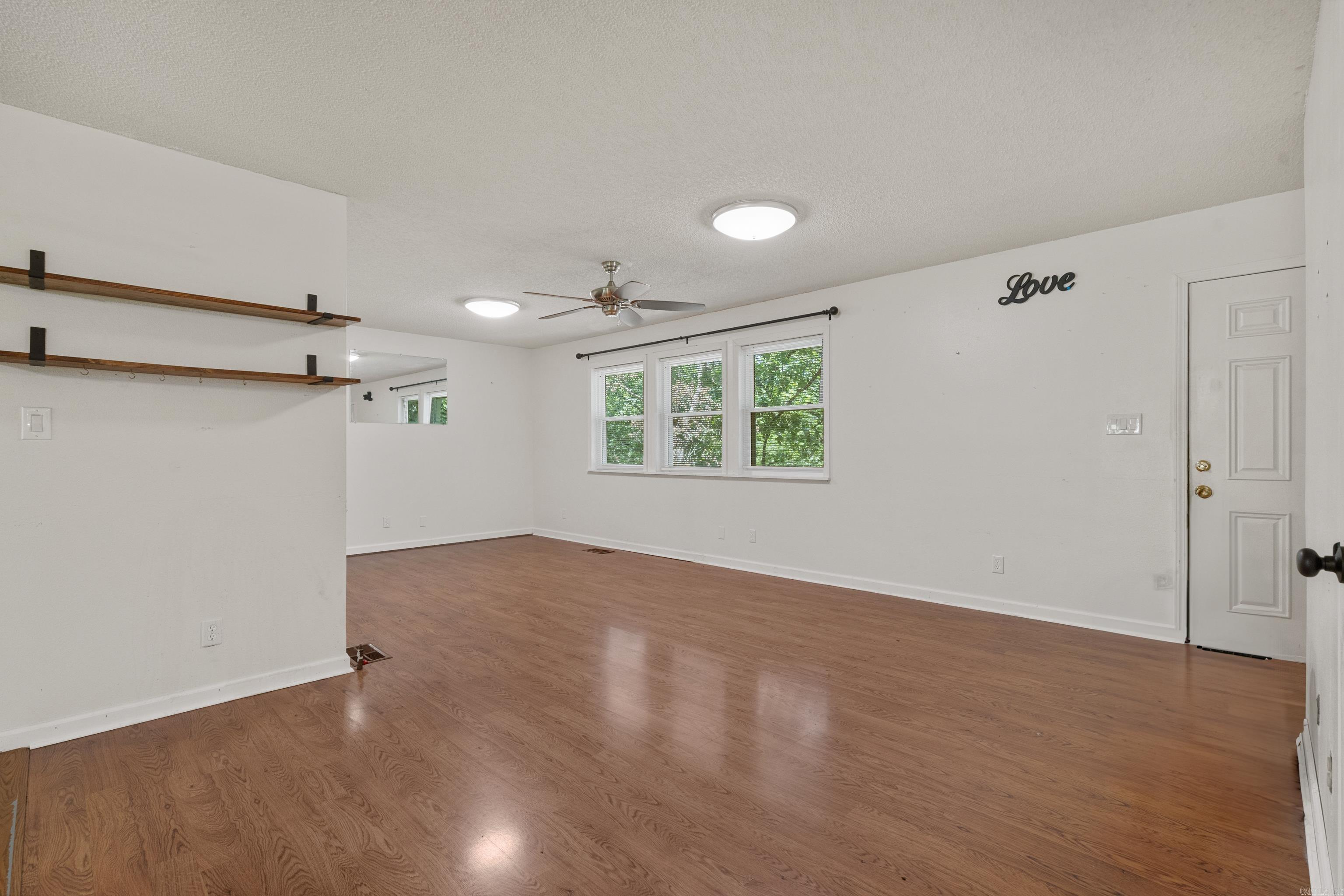 121 Newark  Hot Springs, AR