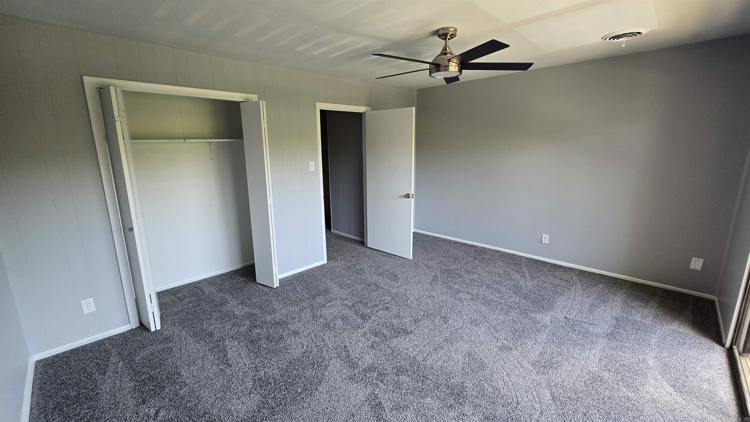 601 Dave Creek  Fairfield Bay, AR