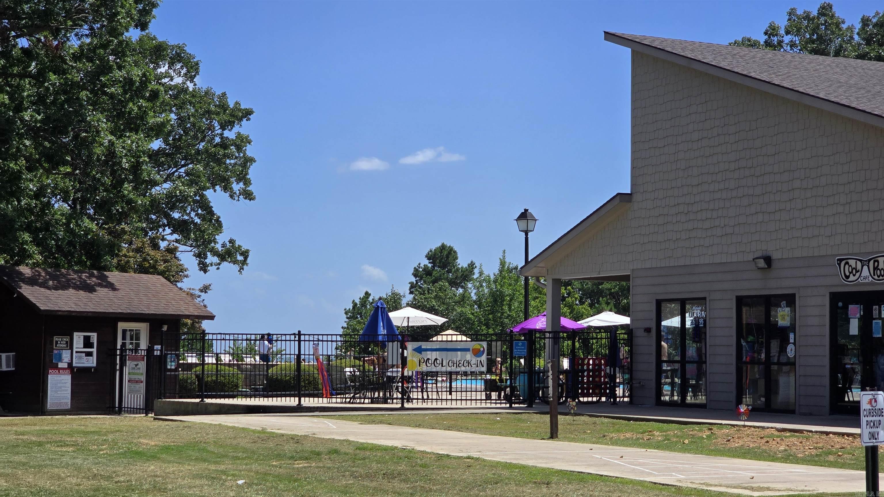 601 Dave Creek Parkway 73  Fairfield Bay, AR