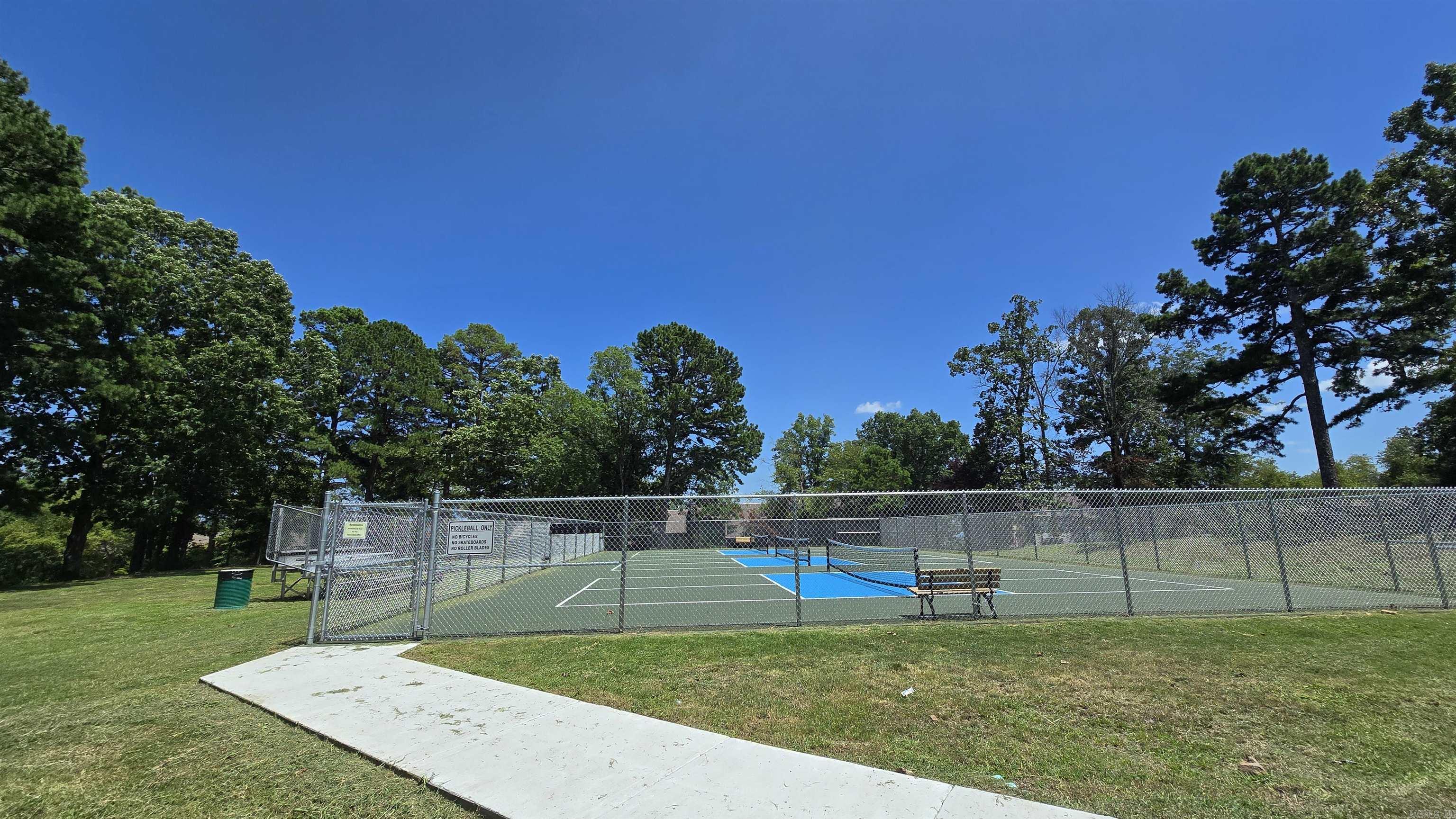 601 Dave Creek Parkway 73  Fairfield Bay, AR