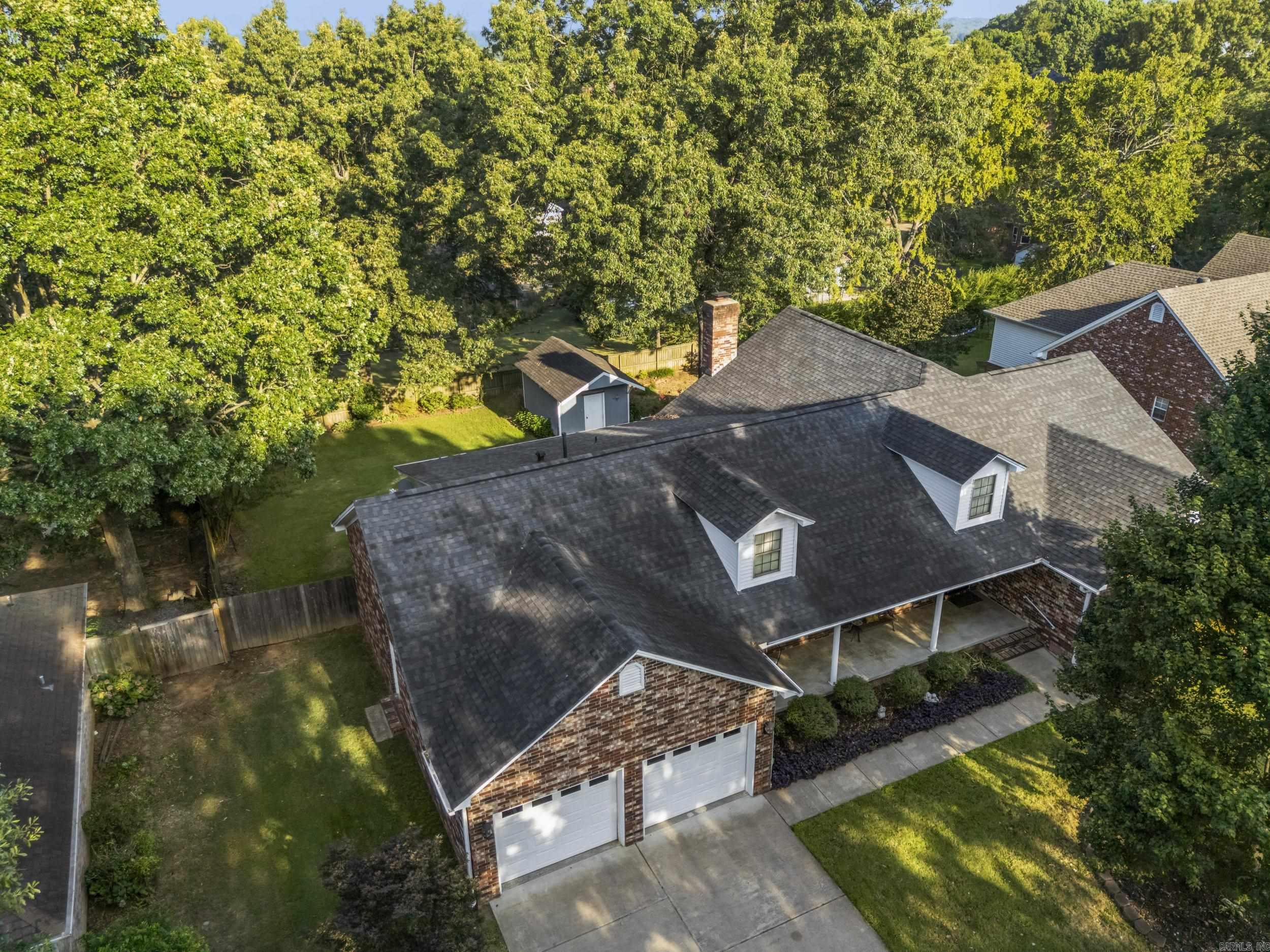 305 Live Oak Searcy, AR 72143