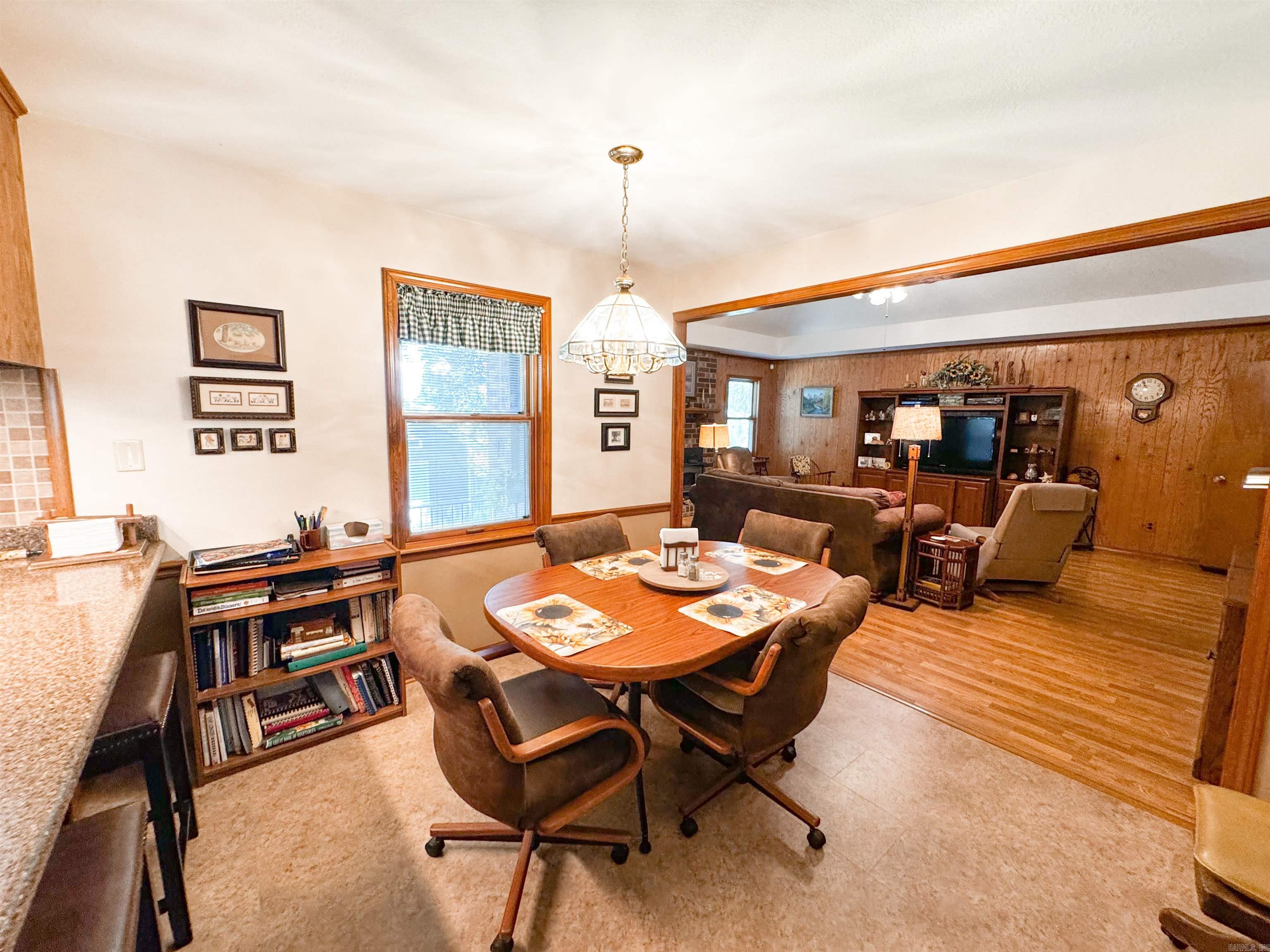 305 Live Oak  Searcy, AR