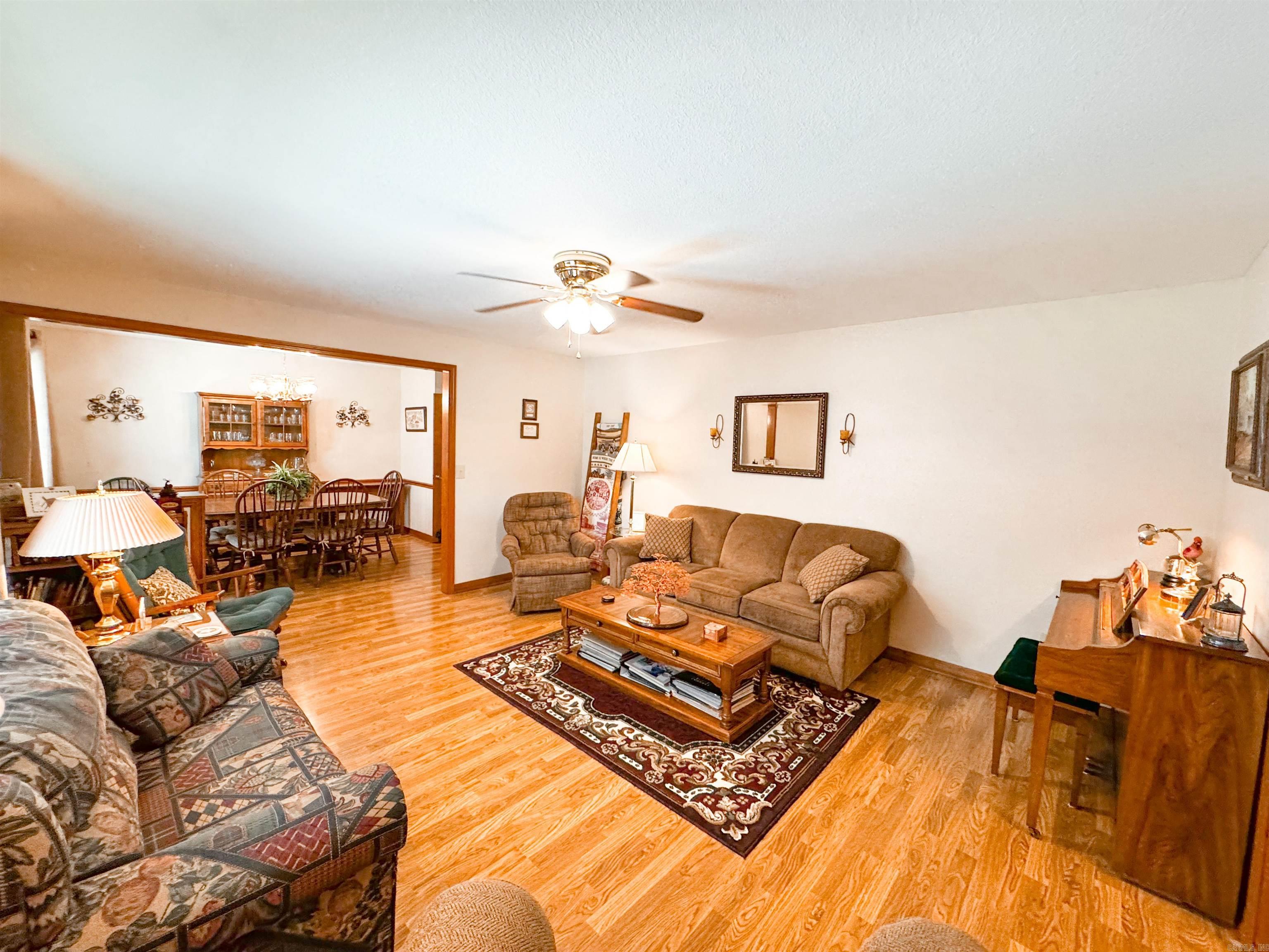 305 Live Oak  Searcy, AR