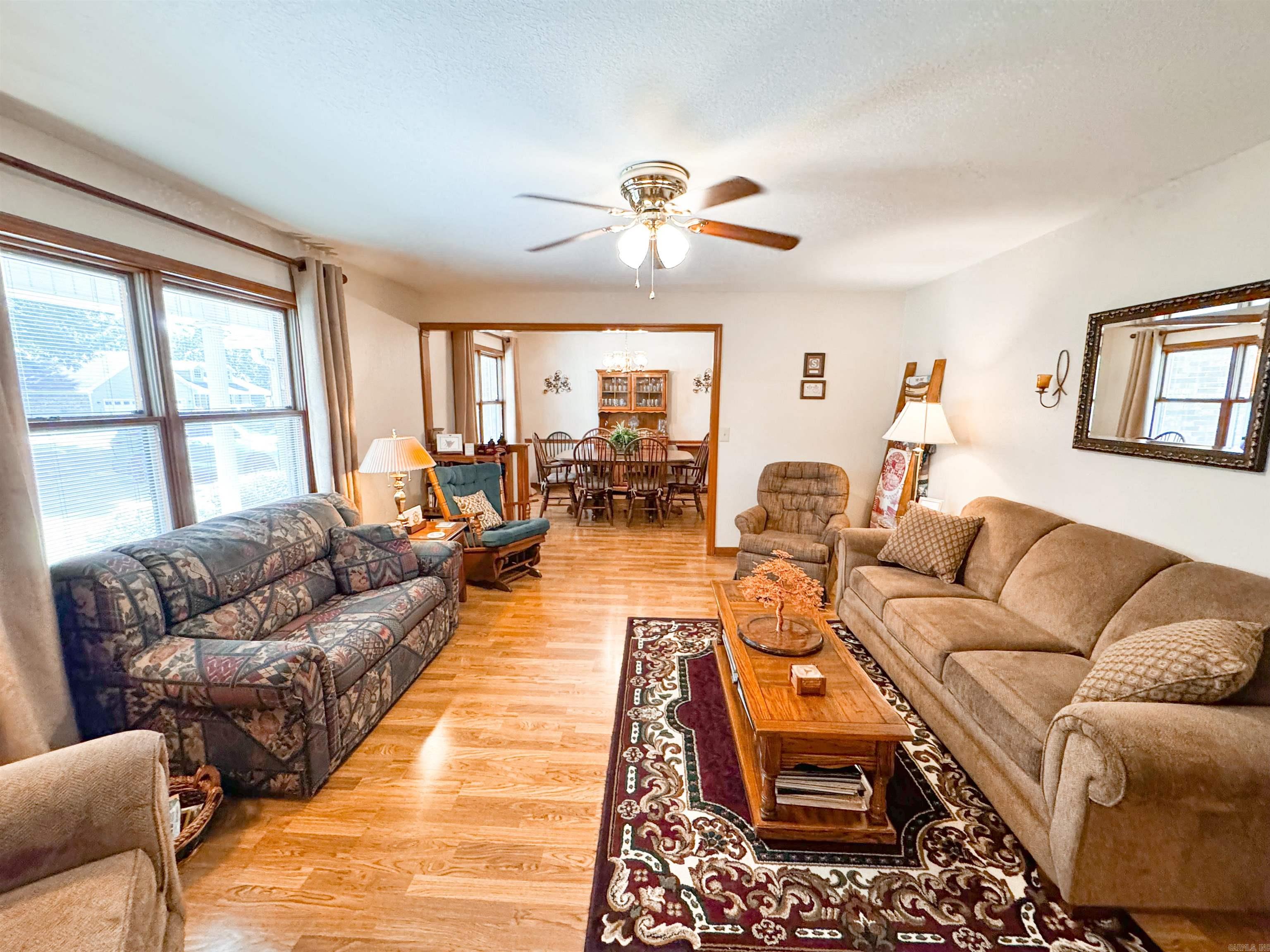 305 Live Oak  Searcy, AR