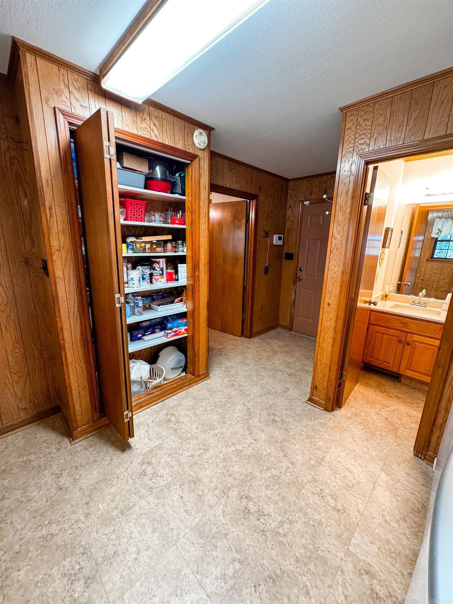 305 Live Oak  Searcy, AR