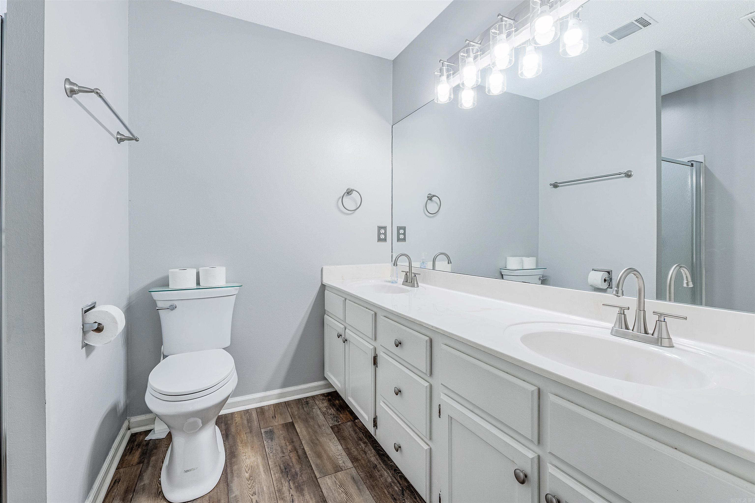 2416 Bearskin Dr  Sherwood, AR