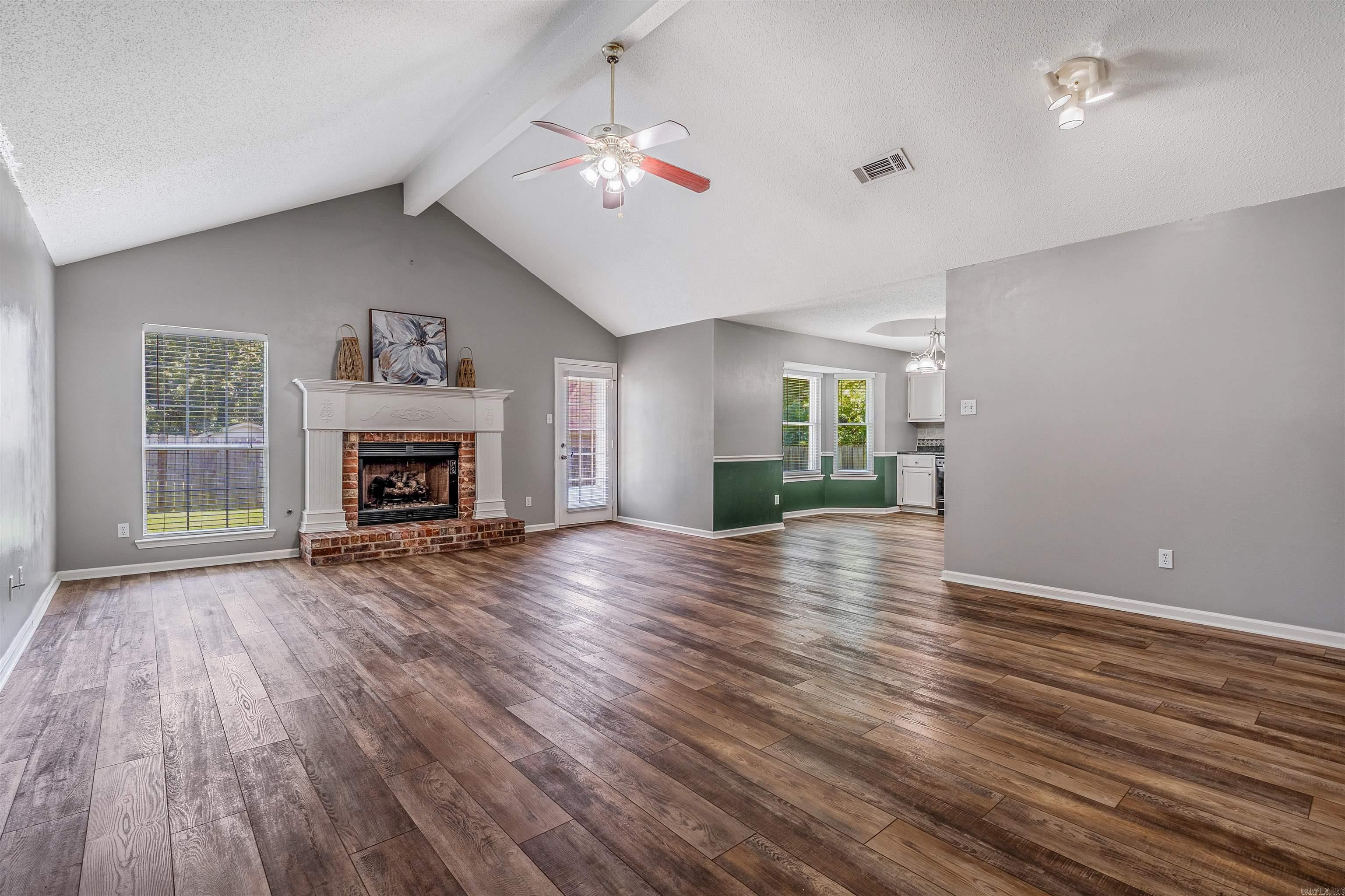 2416 Bearskin Dr  Sherwood, AR