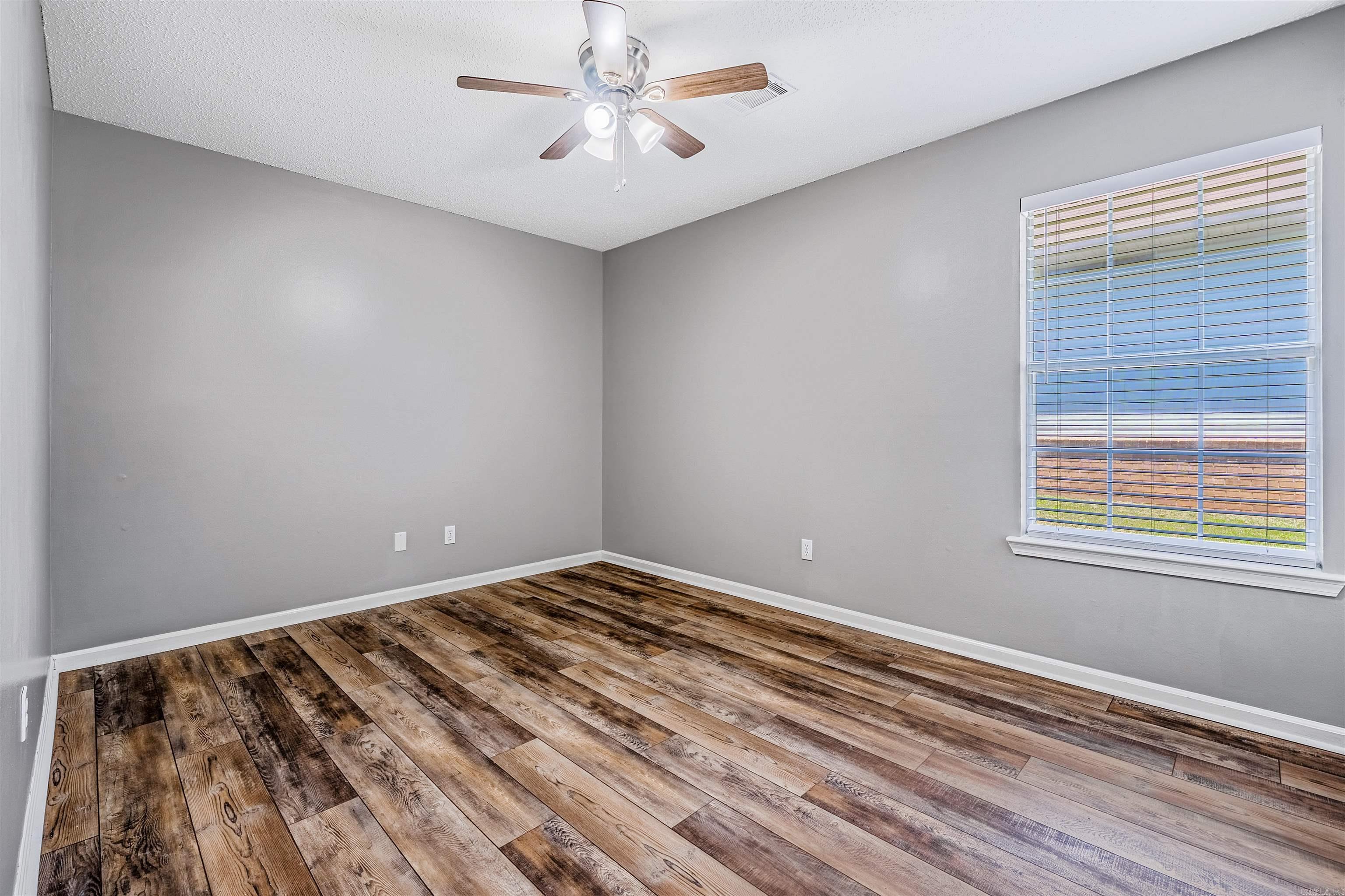 2416 Bearskin Dr  Sherwood, AR