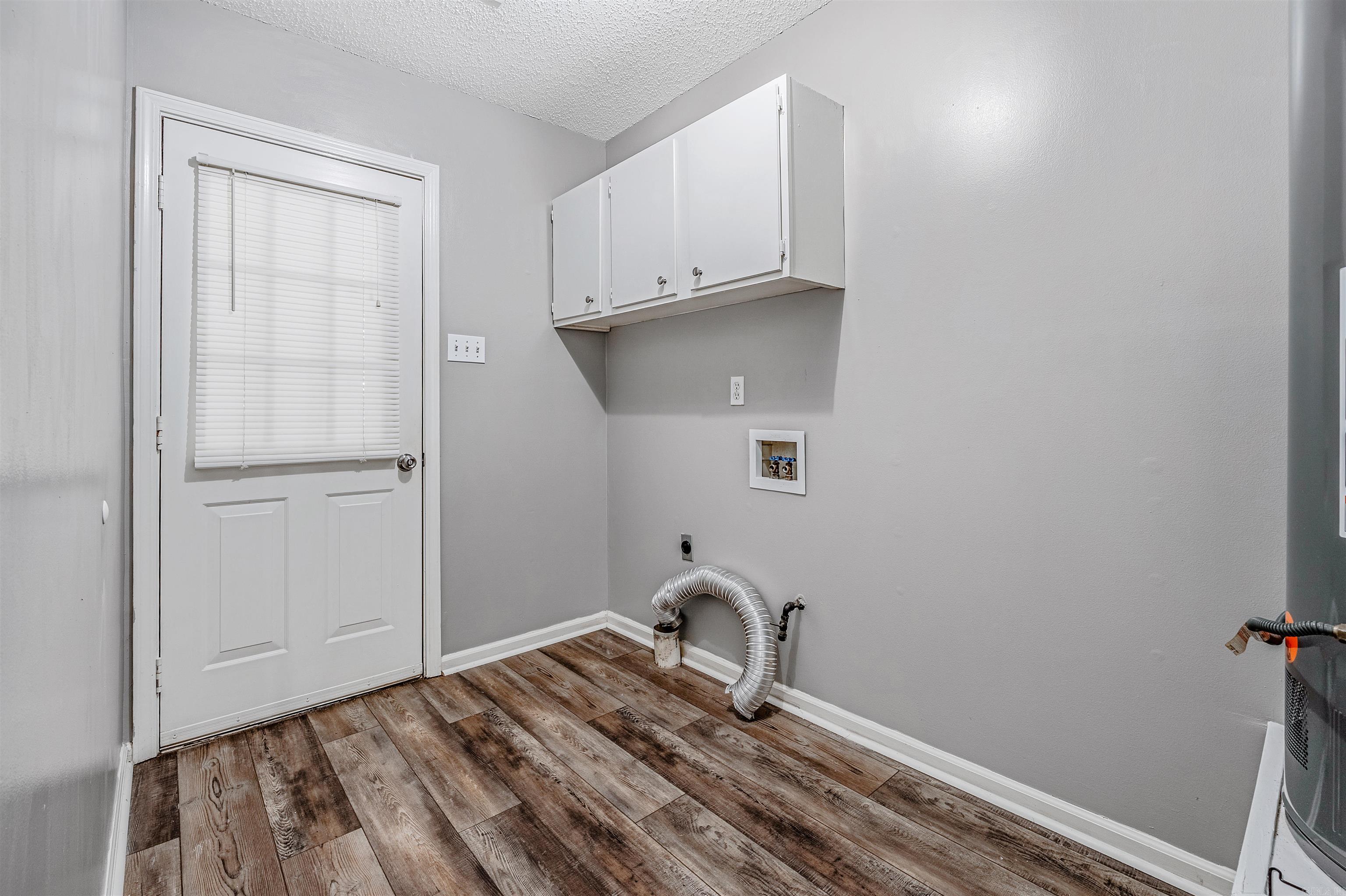 2416 Bearskin Dr  Sherwood, AR