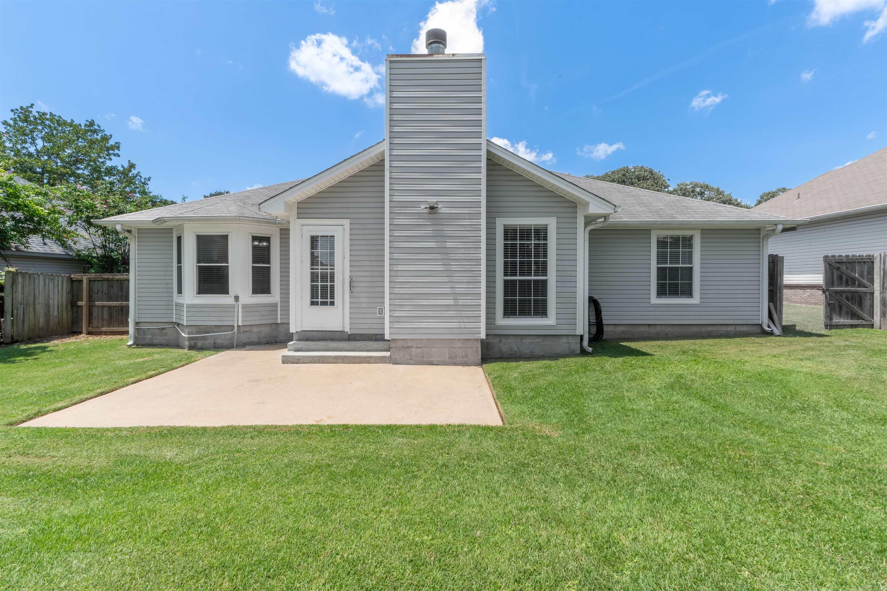 2416 Bearskin Dr  Sherwood, AR