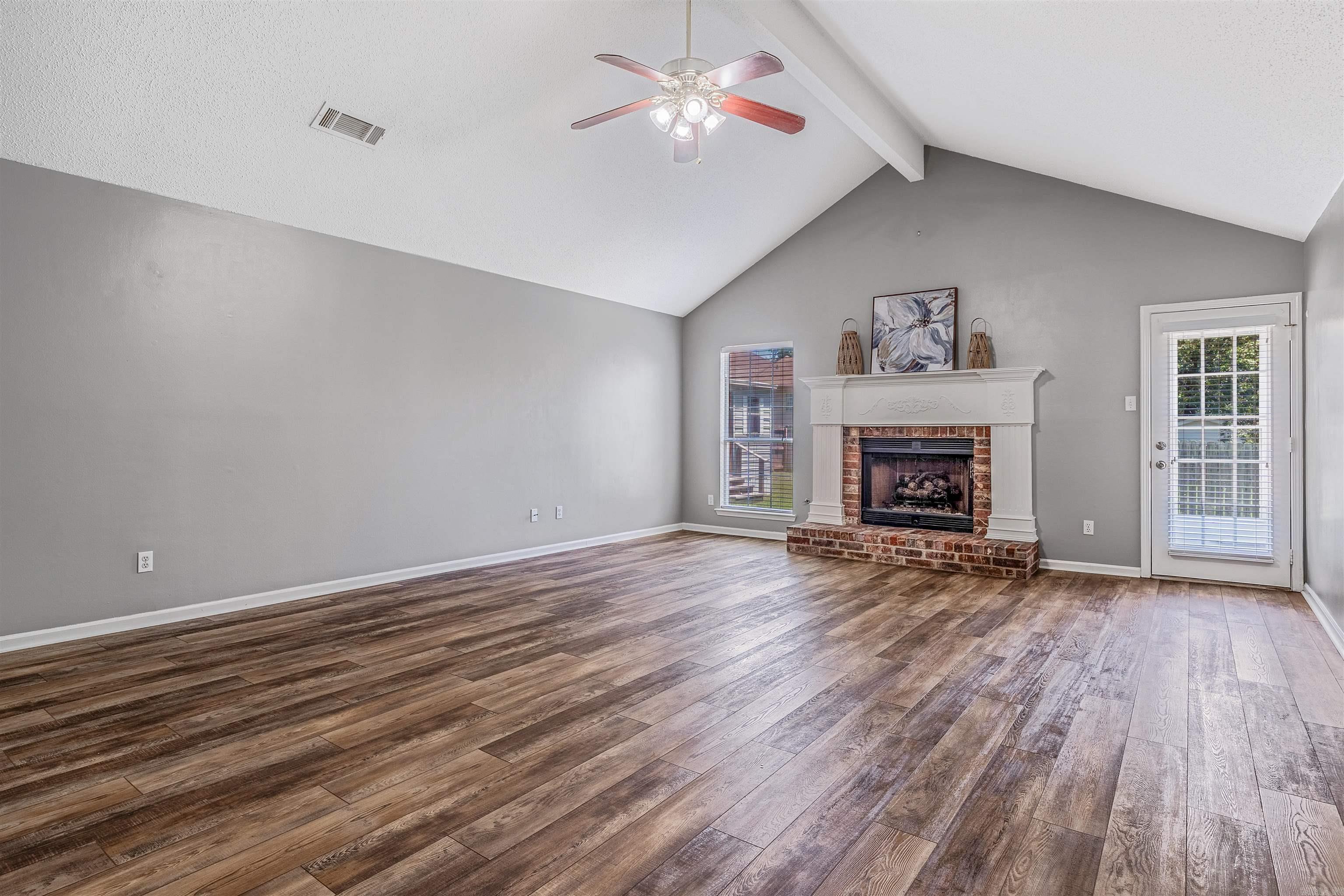 2416 Bearskin Dr  Sherwood, AR