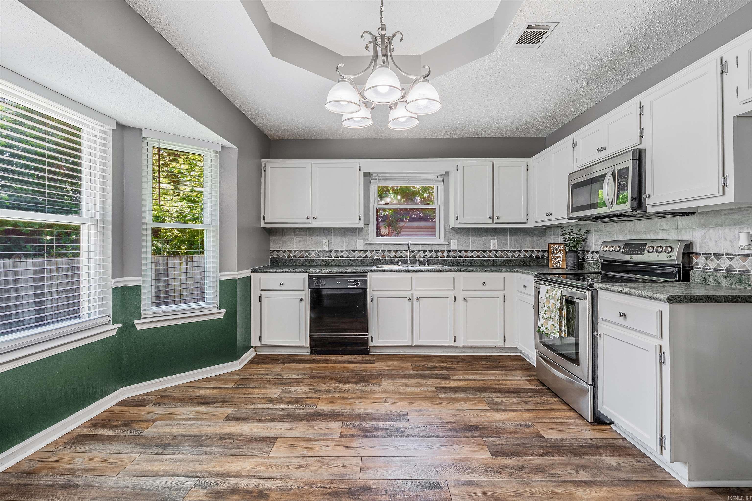 2416 Bearskin Dr  Sherwood, AR