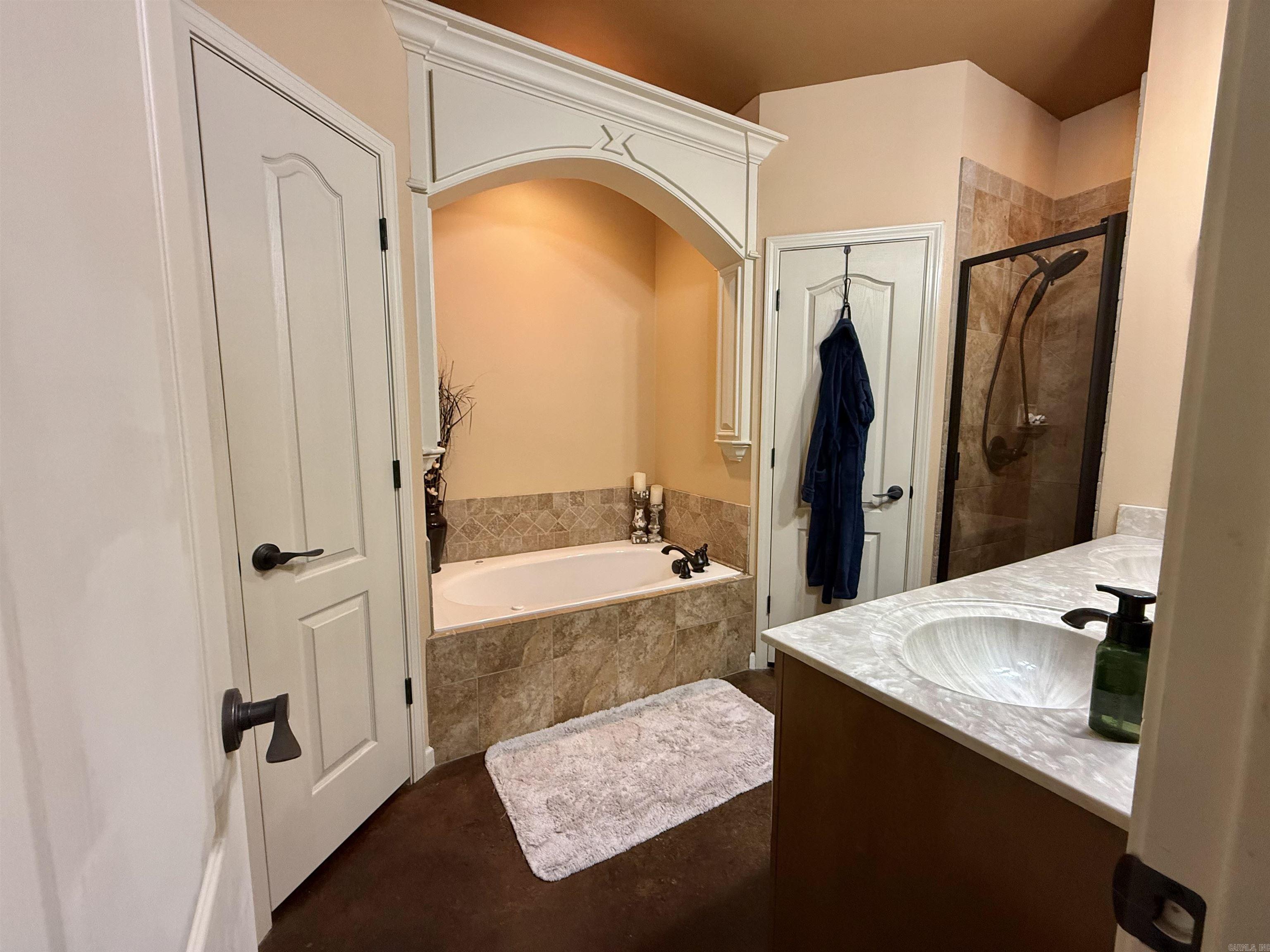 2702 Finley  Bryant, AR