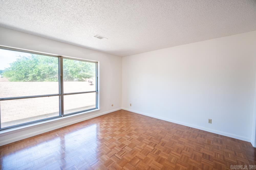 31 Hampshire  Little Rock, AR