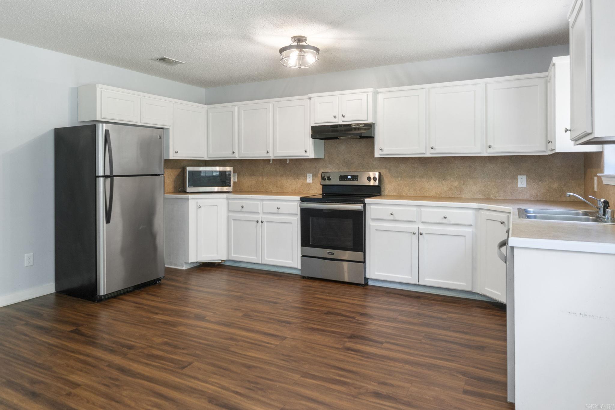 337 Lamplighter  Benton, AR