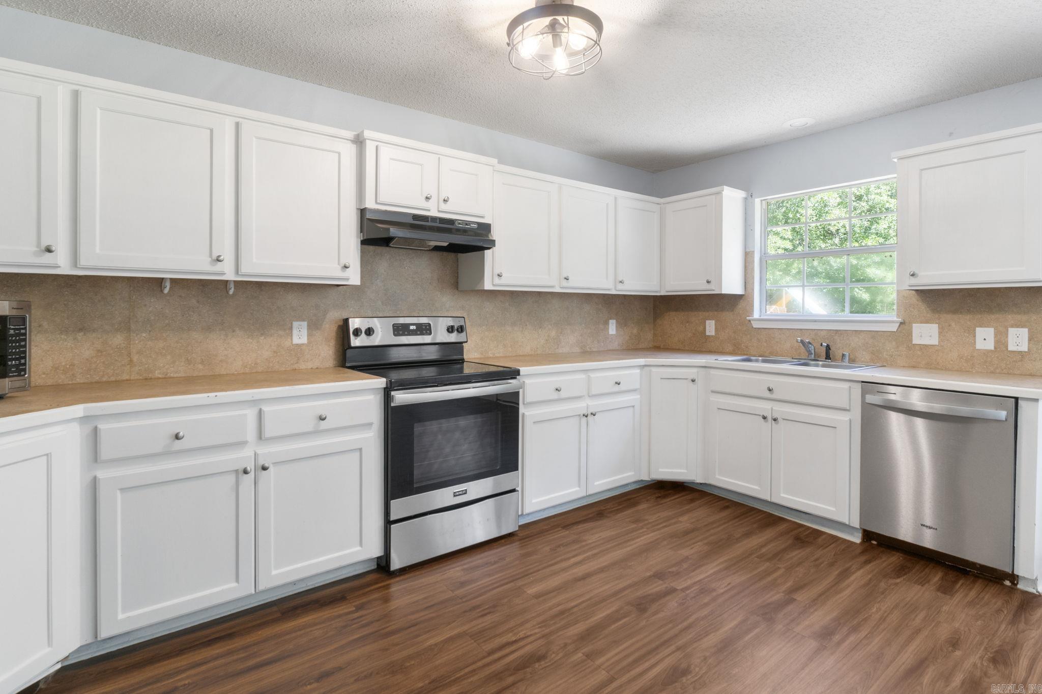 337 Lamplighter  Benton, AR