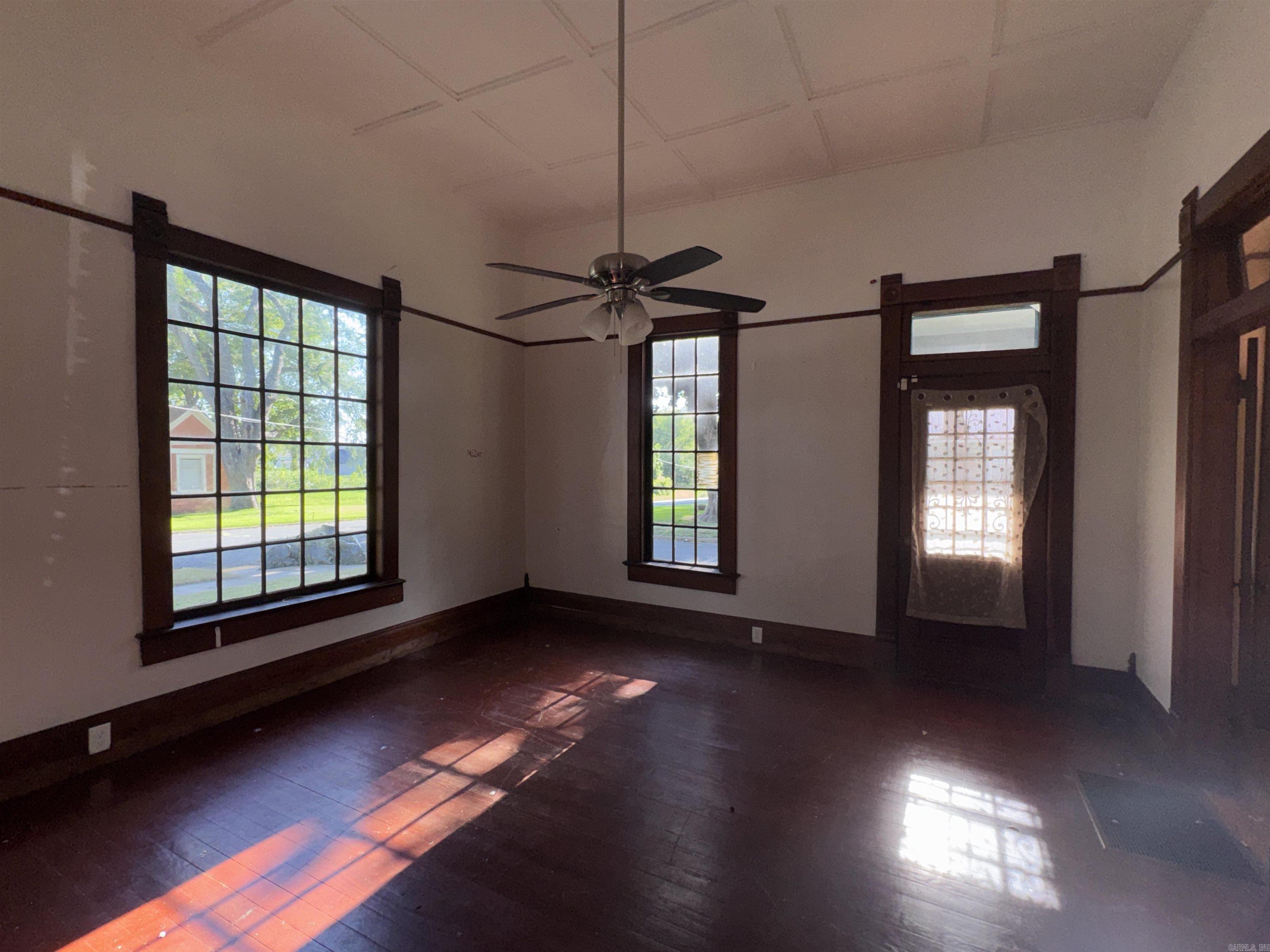 1239 W 8th  North Little Rock, AR