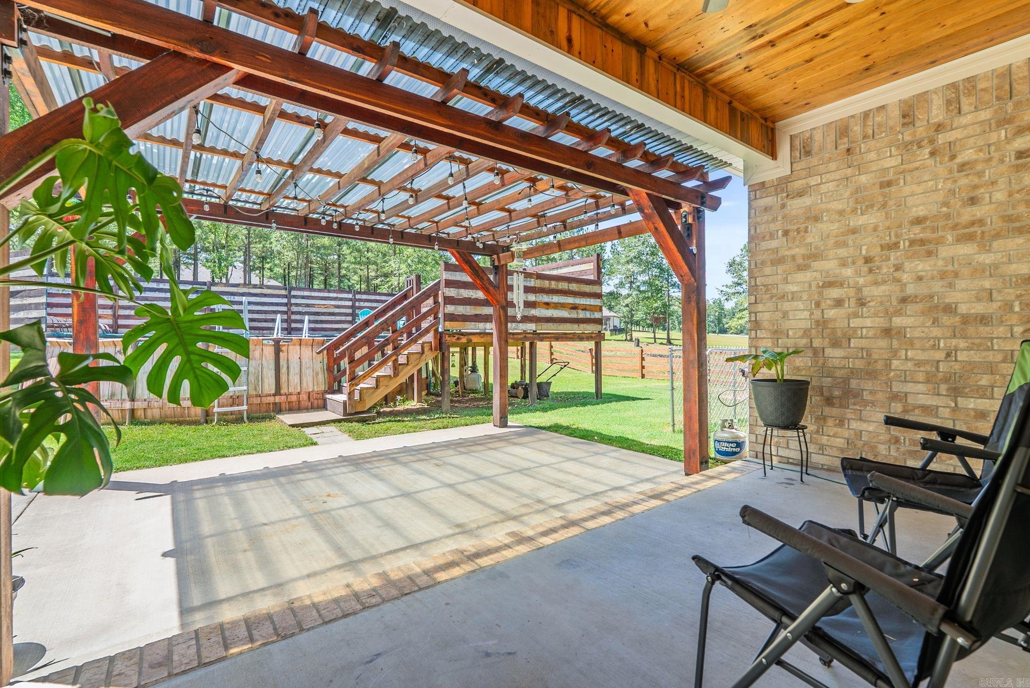 403 W Republican Rd  Greenbrier, AR