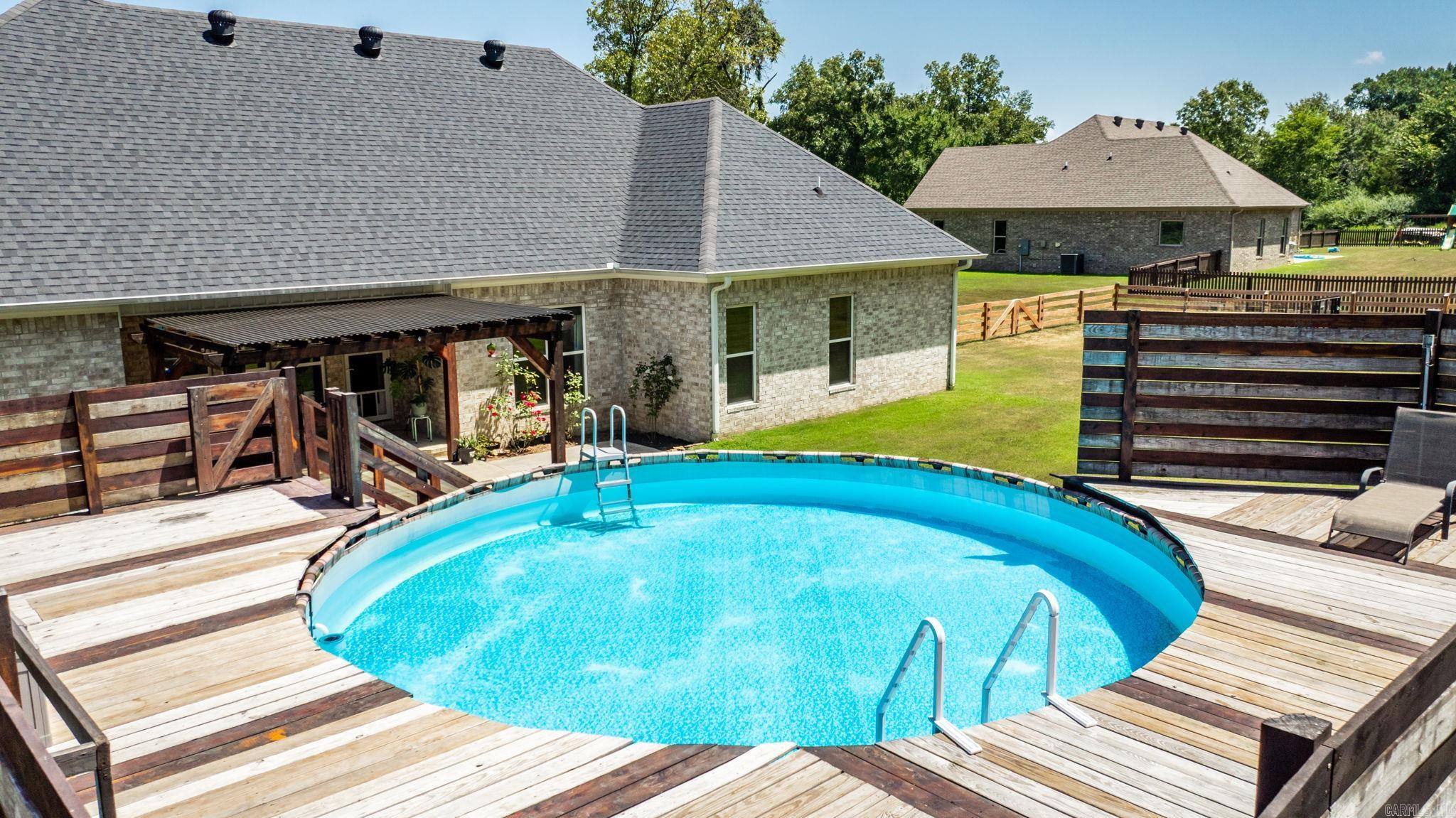 403 W Republican Rd  Greenbrier, AR