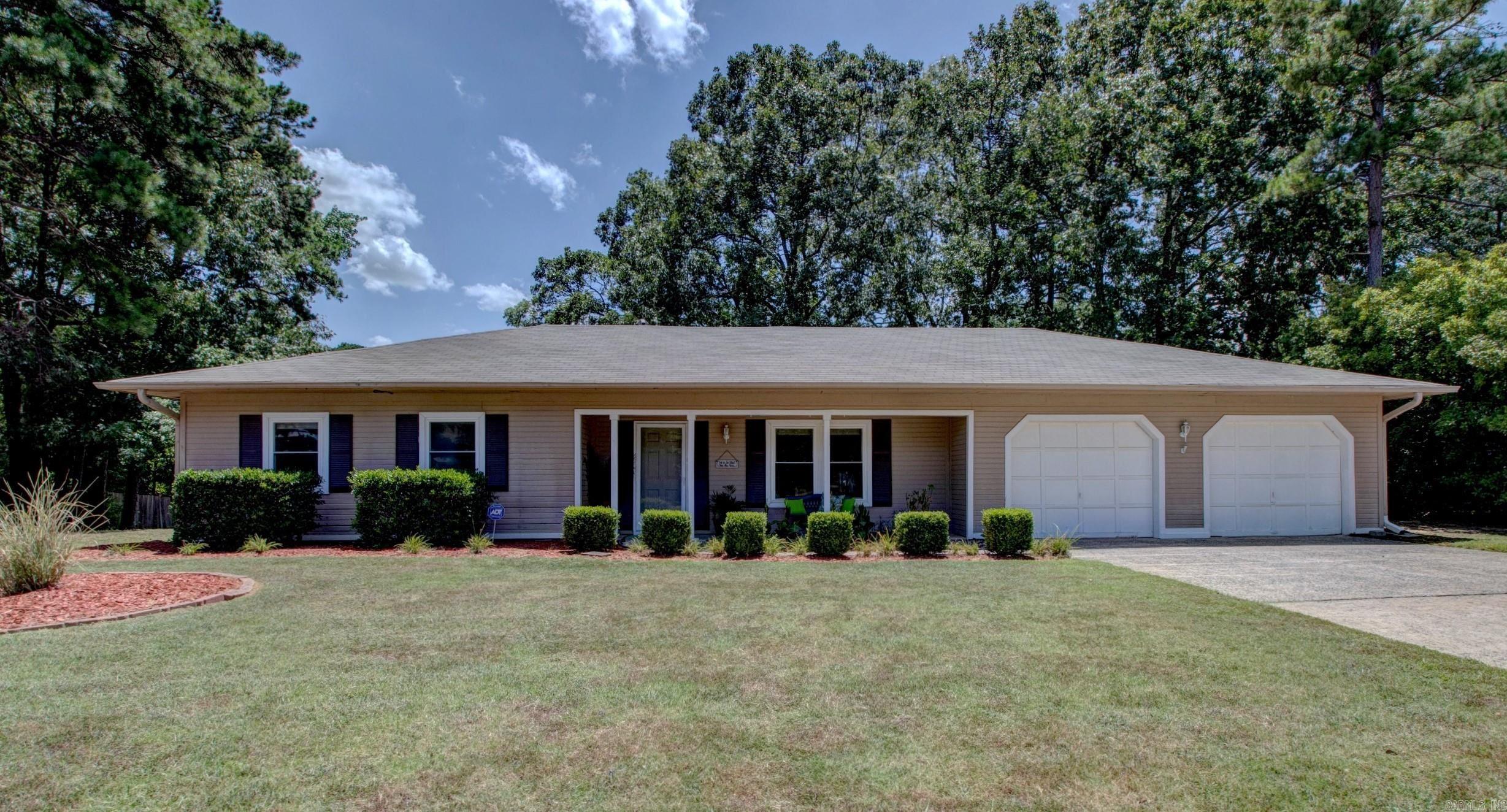 43 Ophelia  Maumelle, AR