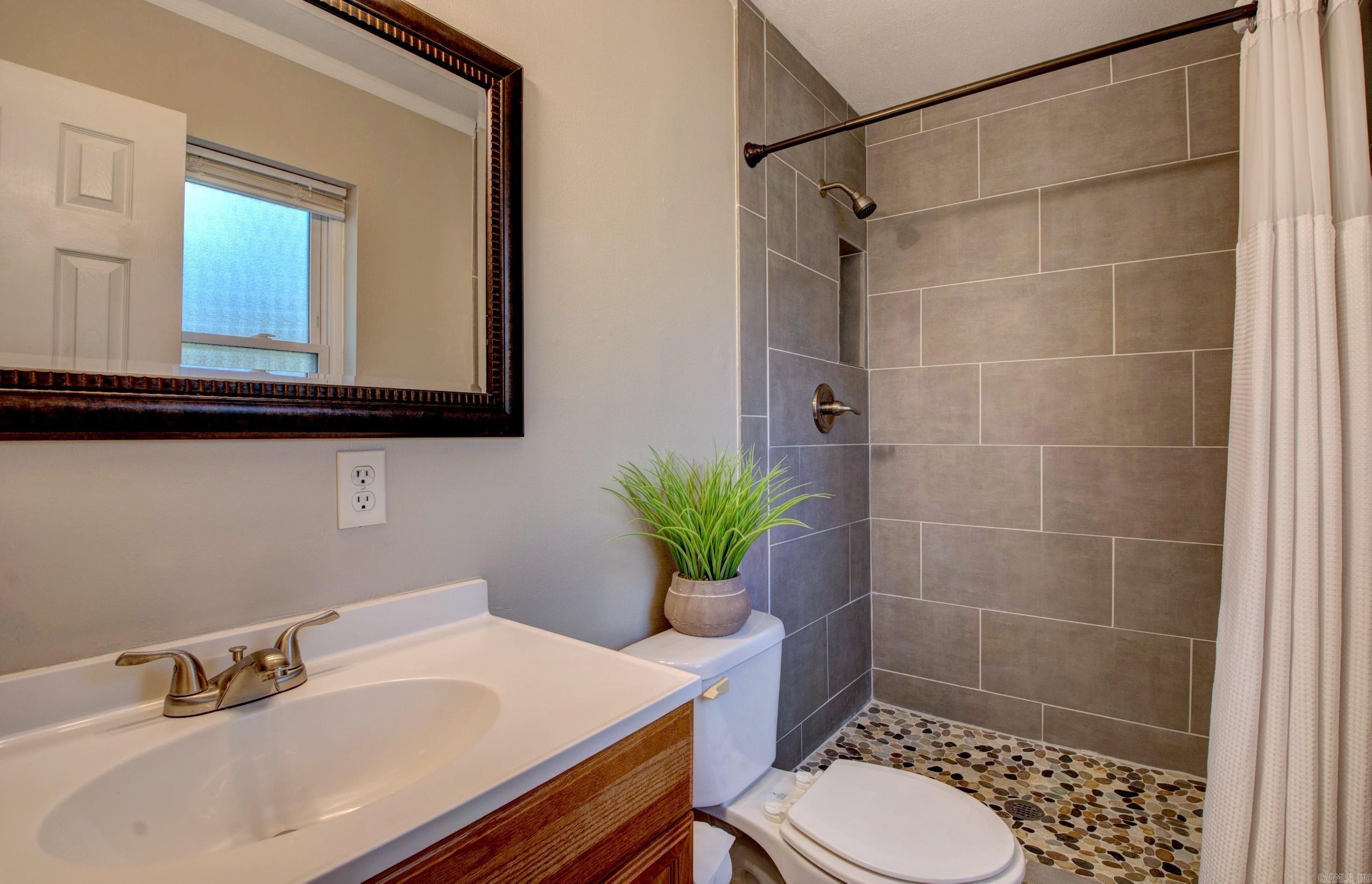 43 Ophelia Drive Maumelle, AR 72113