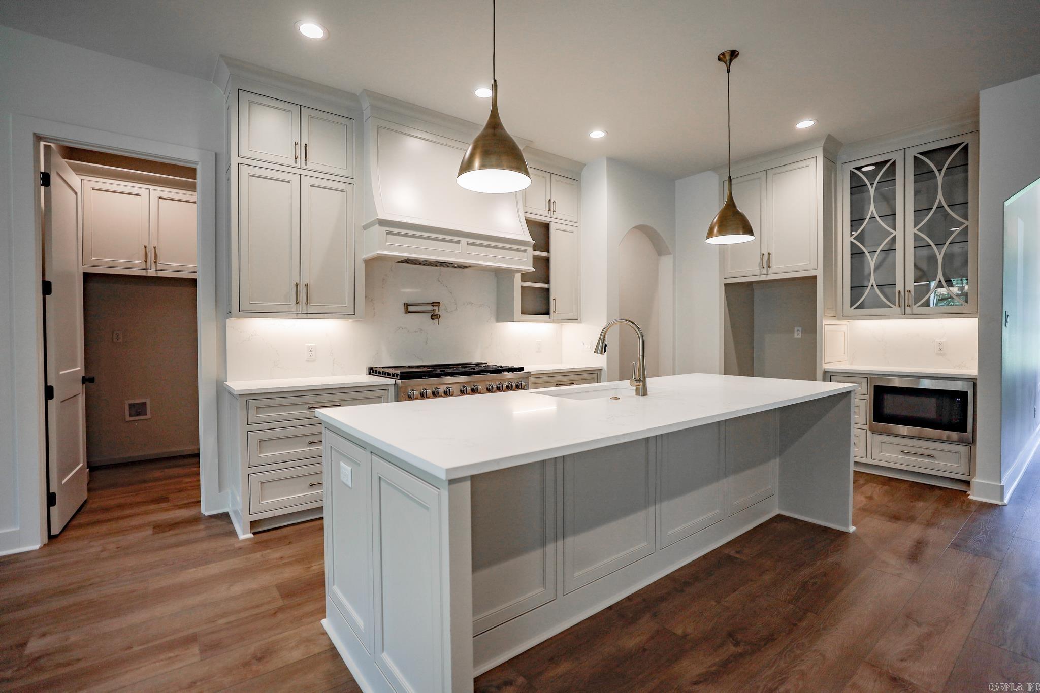 17105 Valley View Loop  Roland, AR