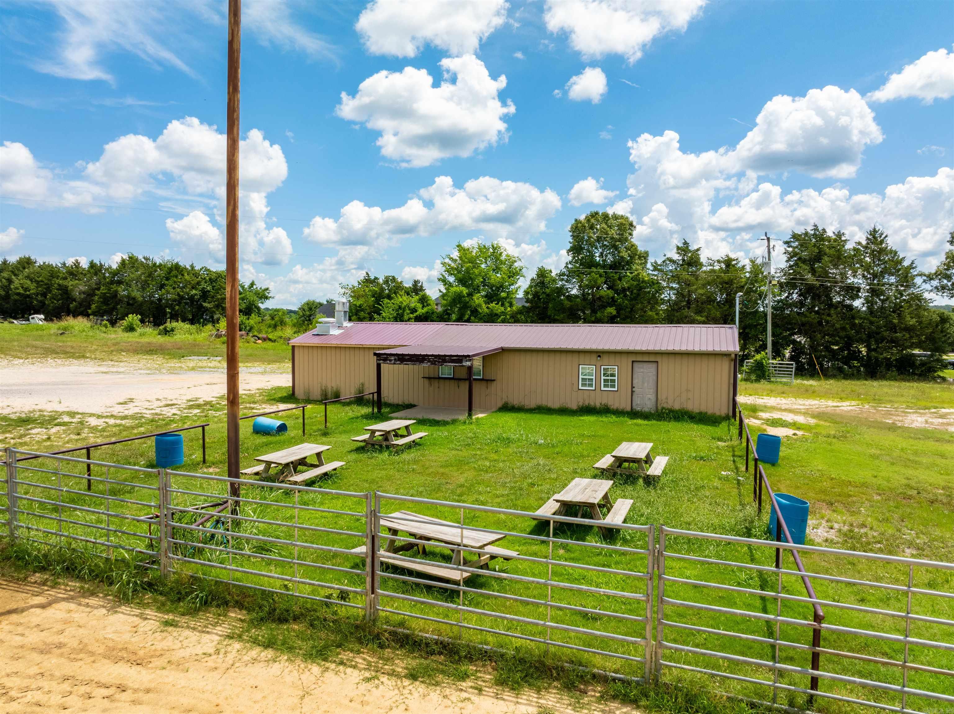 405 Main Street S  Cave City, AR
