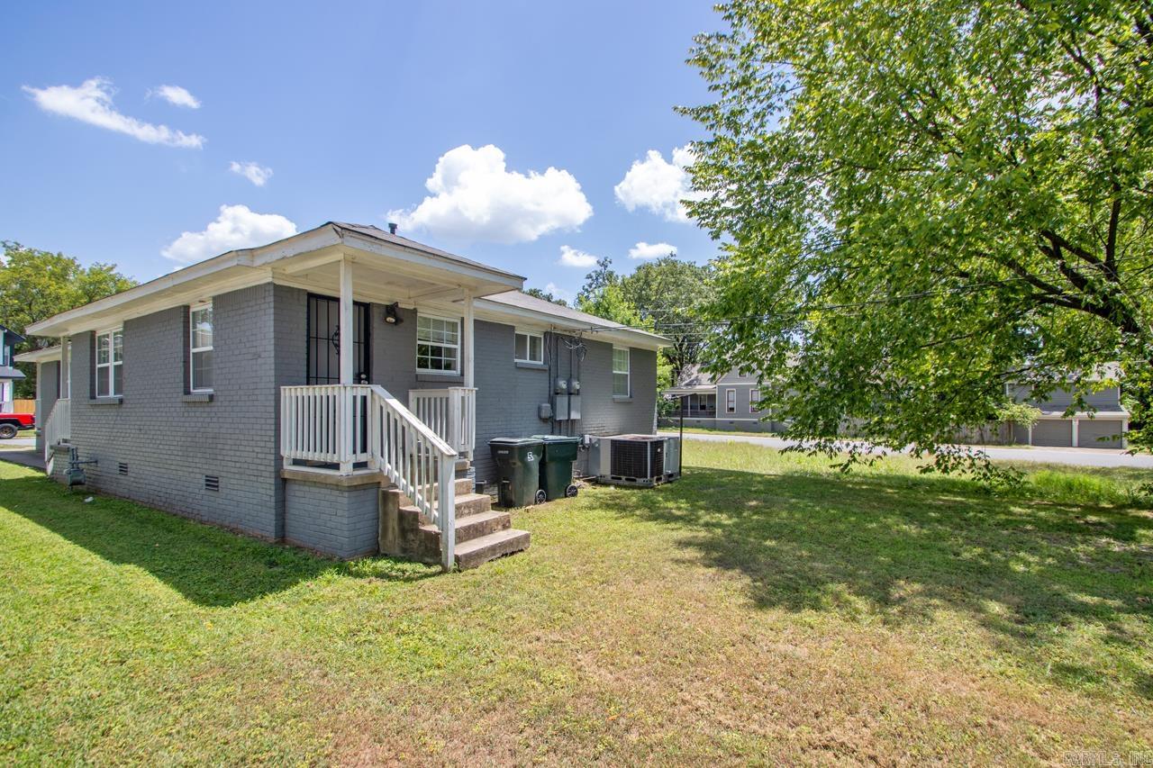 1320 S Summit  Little Rock, AR