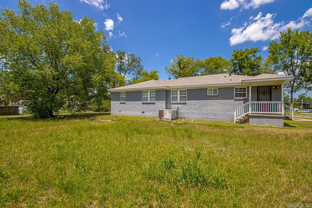 1320 S Summit  Little Rock, AR