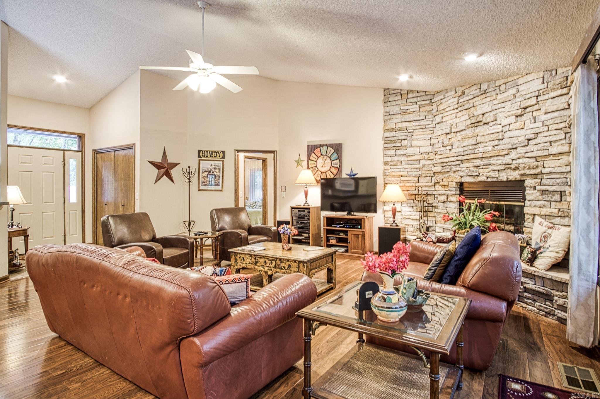 1 Redondo  Hot Springs Village, AR
