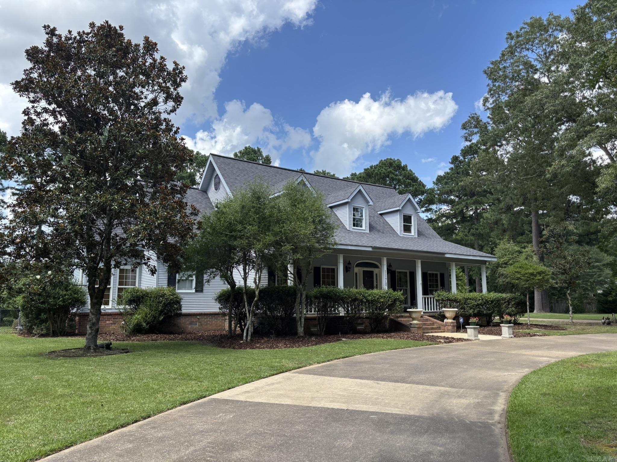 1170 Hollow Hills  Camden, AR