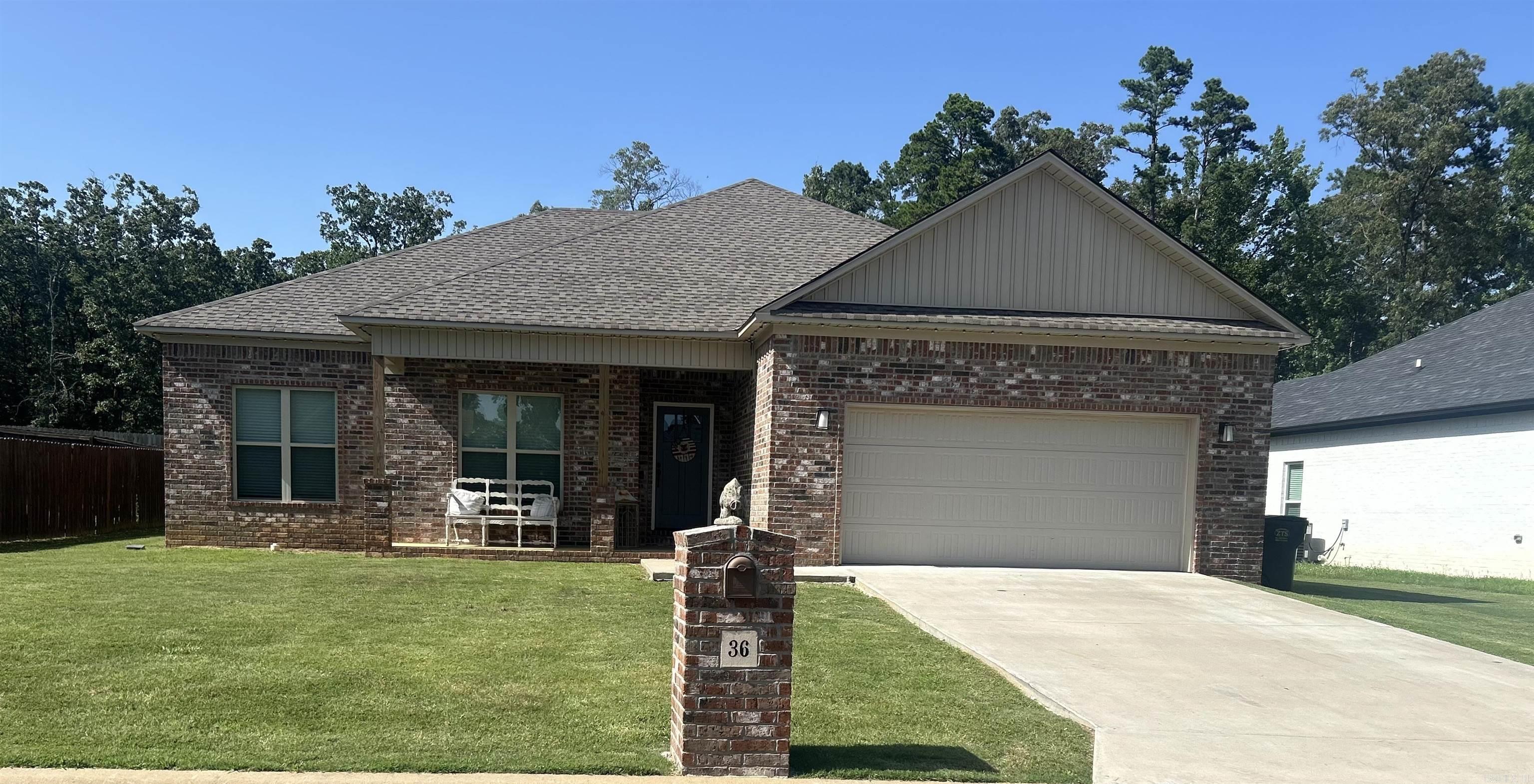 36 Starlite Rd N  Mayflower, AR