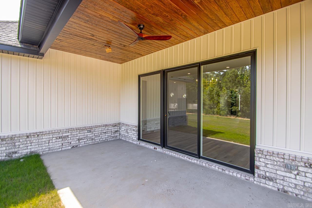 6209 Creekwater  Bryant, AR