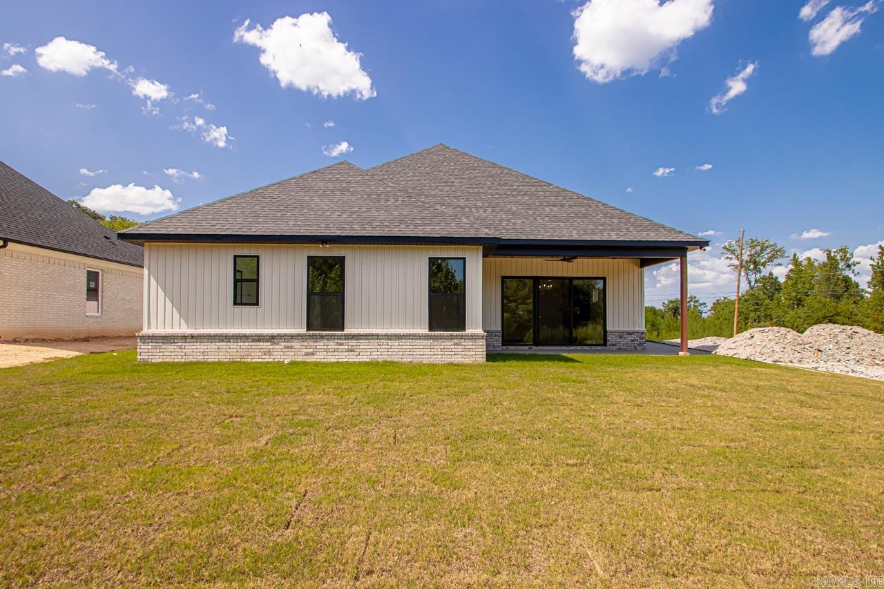 6209 Creekwater  Bryant, AR