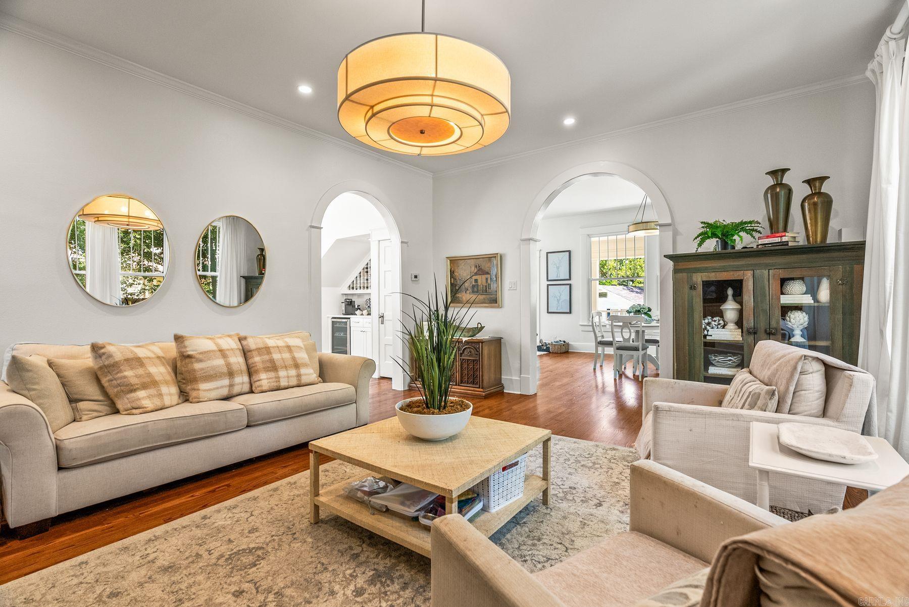 5216 I  Little Rock, AR