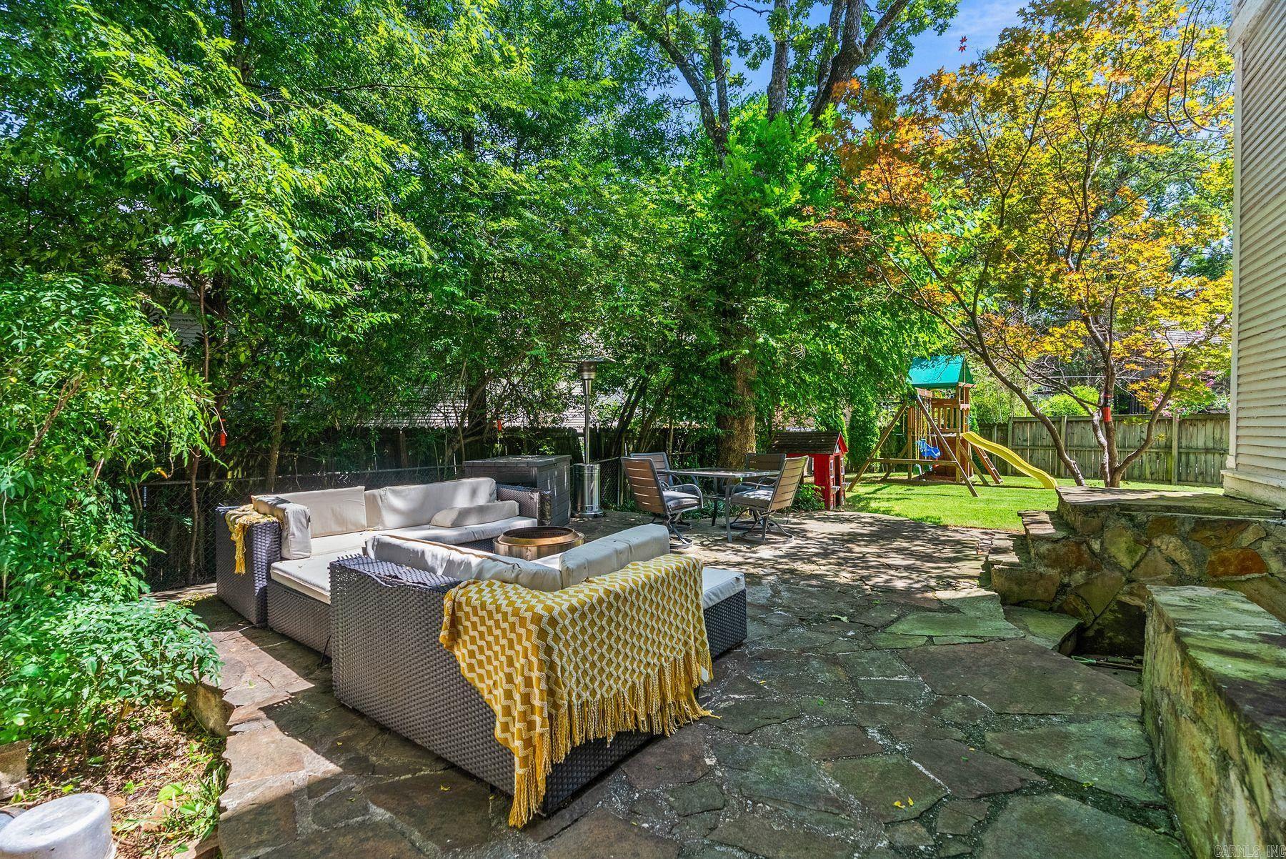 5216 I  Little Rock, AR
