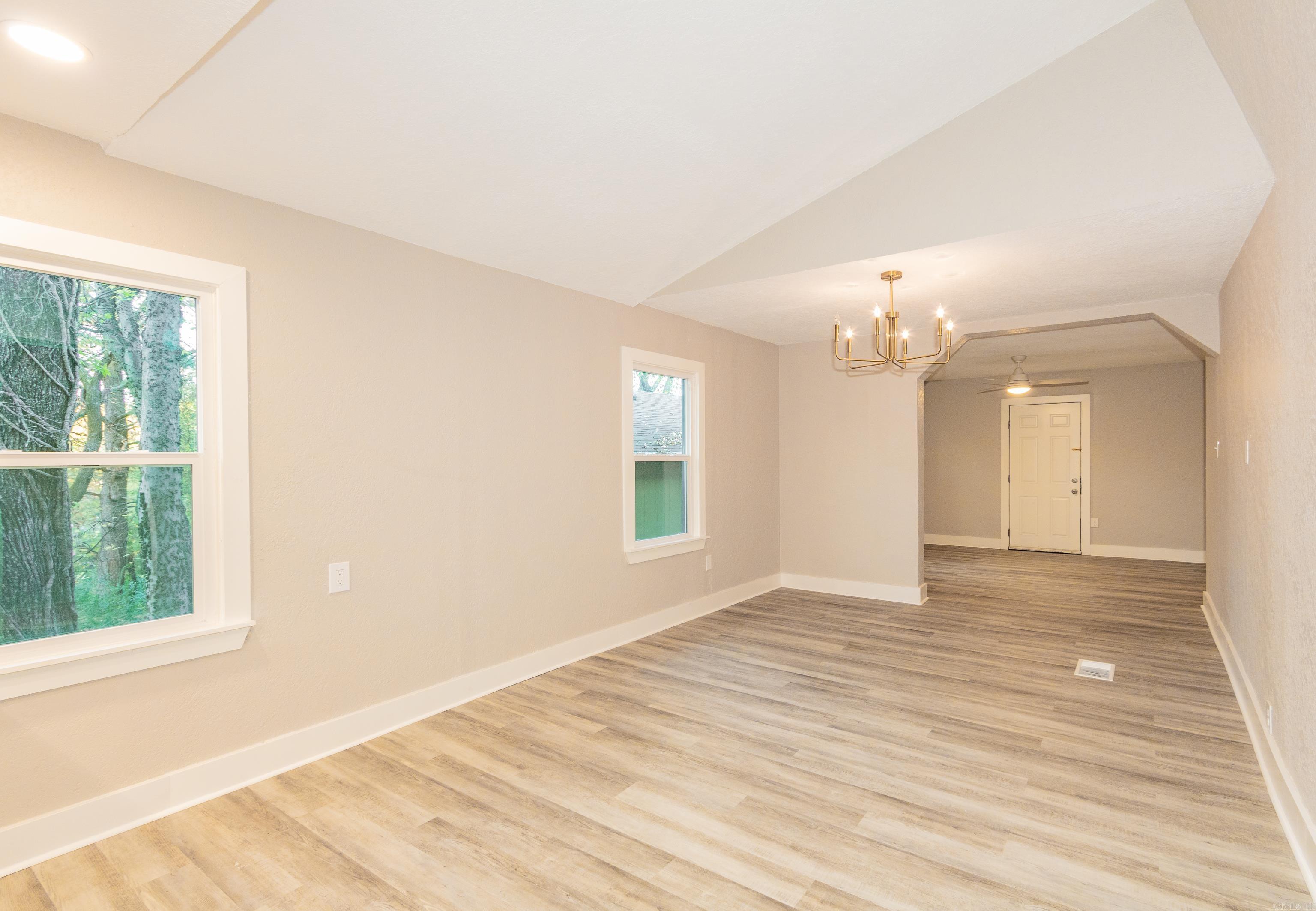 107 N Summit  Little Rock, AR
