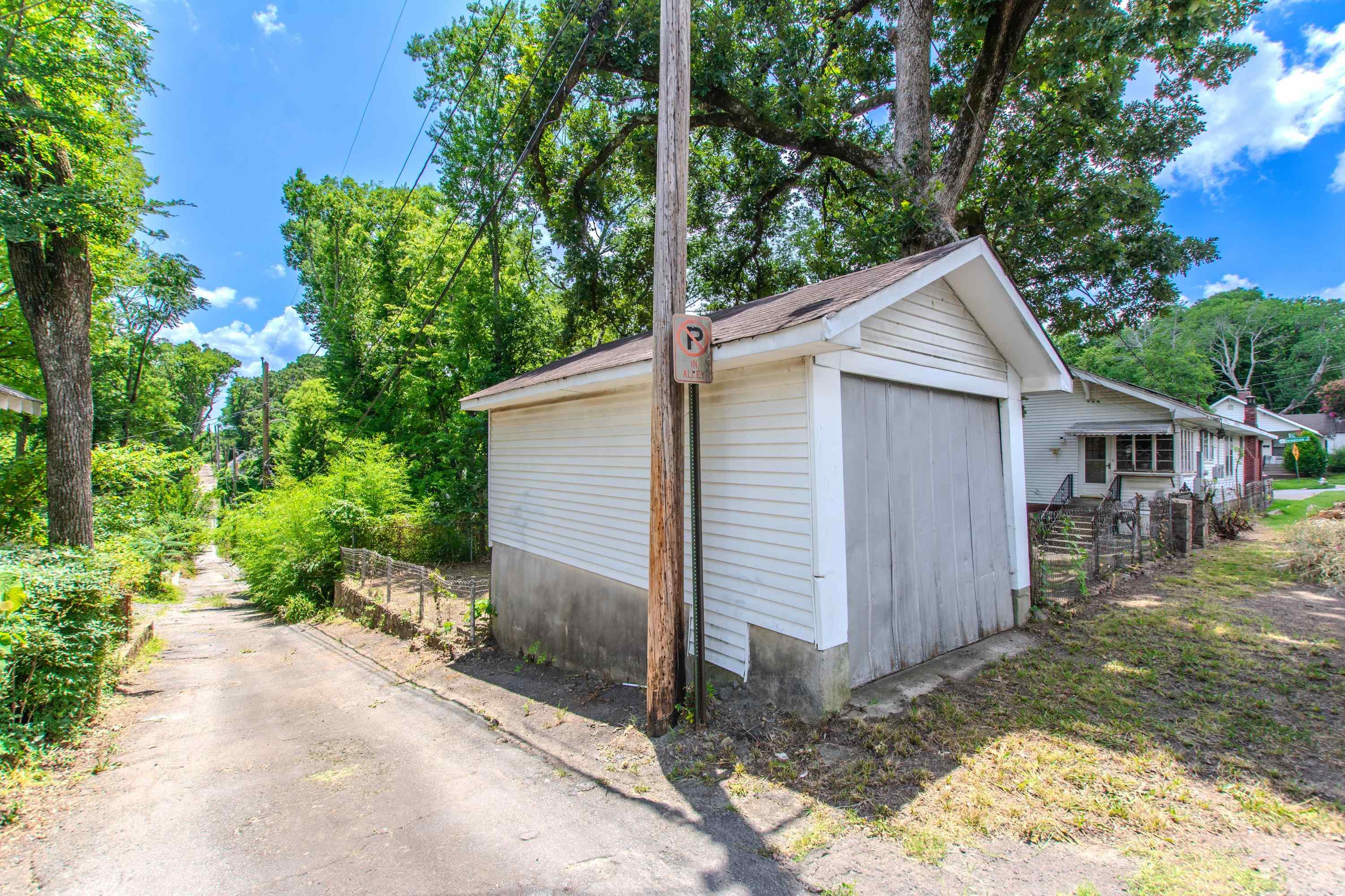 201 Dennison  Little Rock, AR