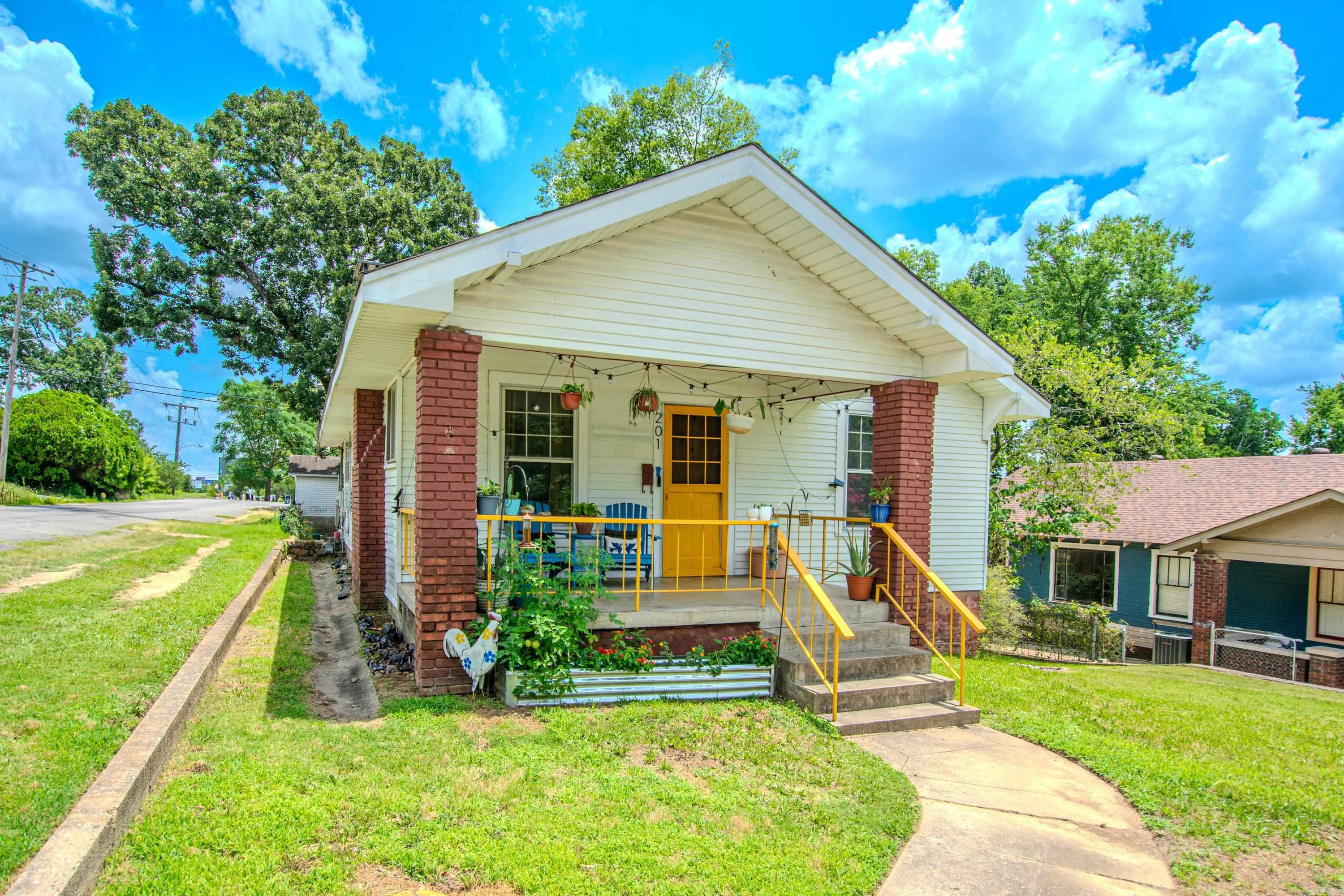 201 Dennison  Little Rock, AR
