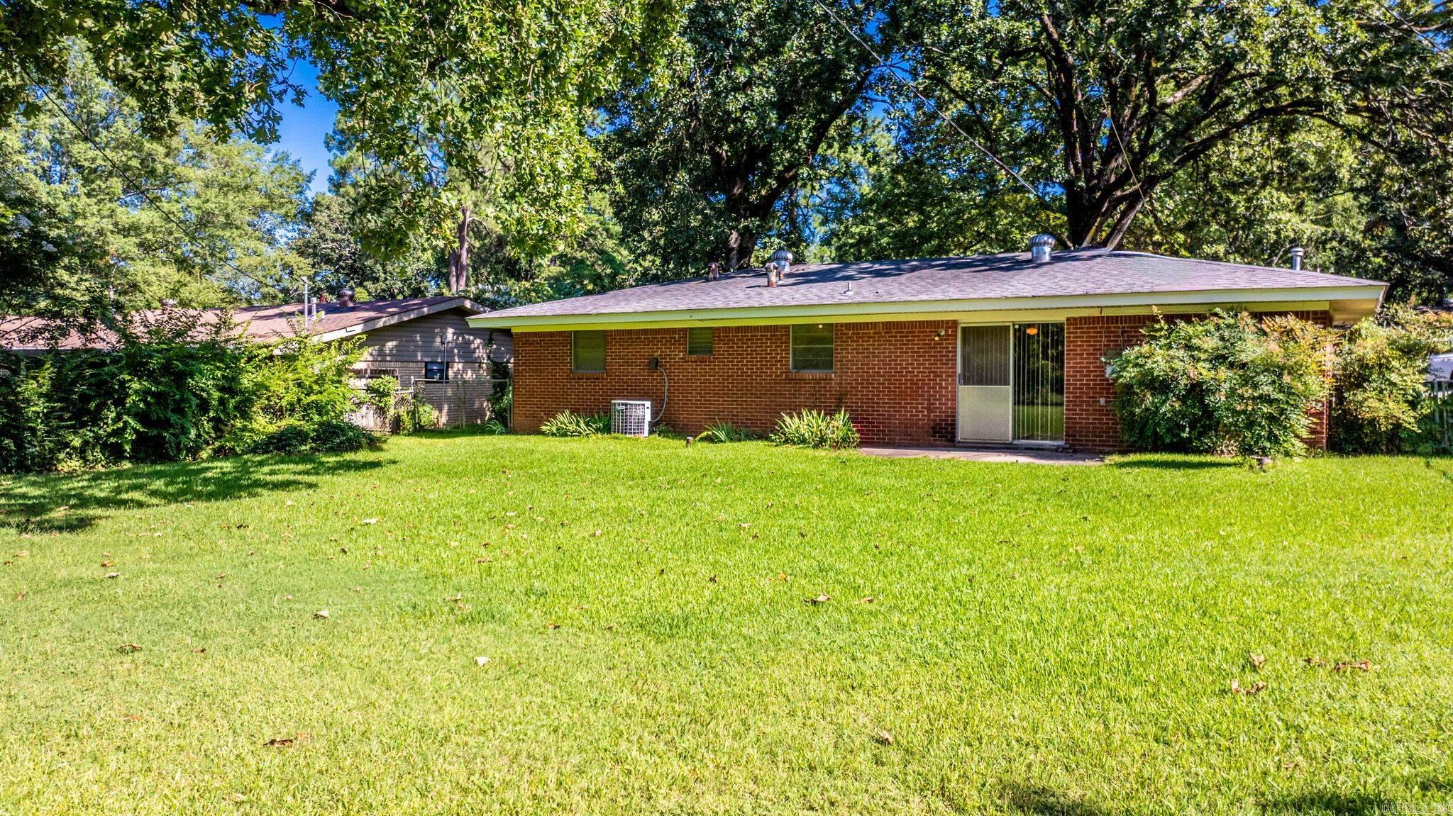1927 Arrowhead Road  North Little Rock, AR