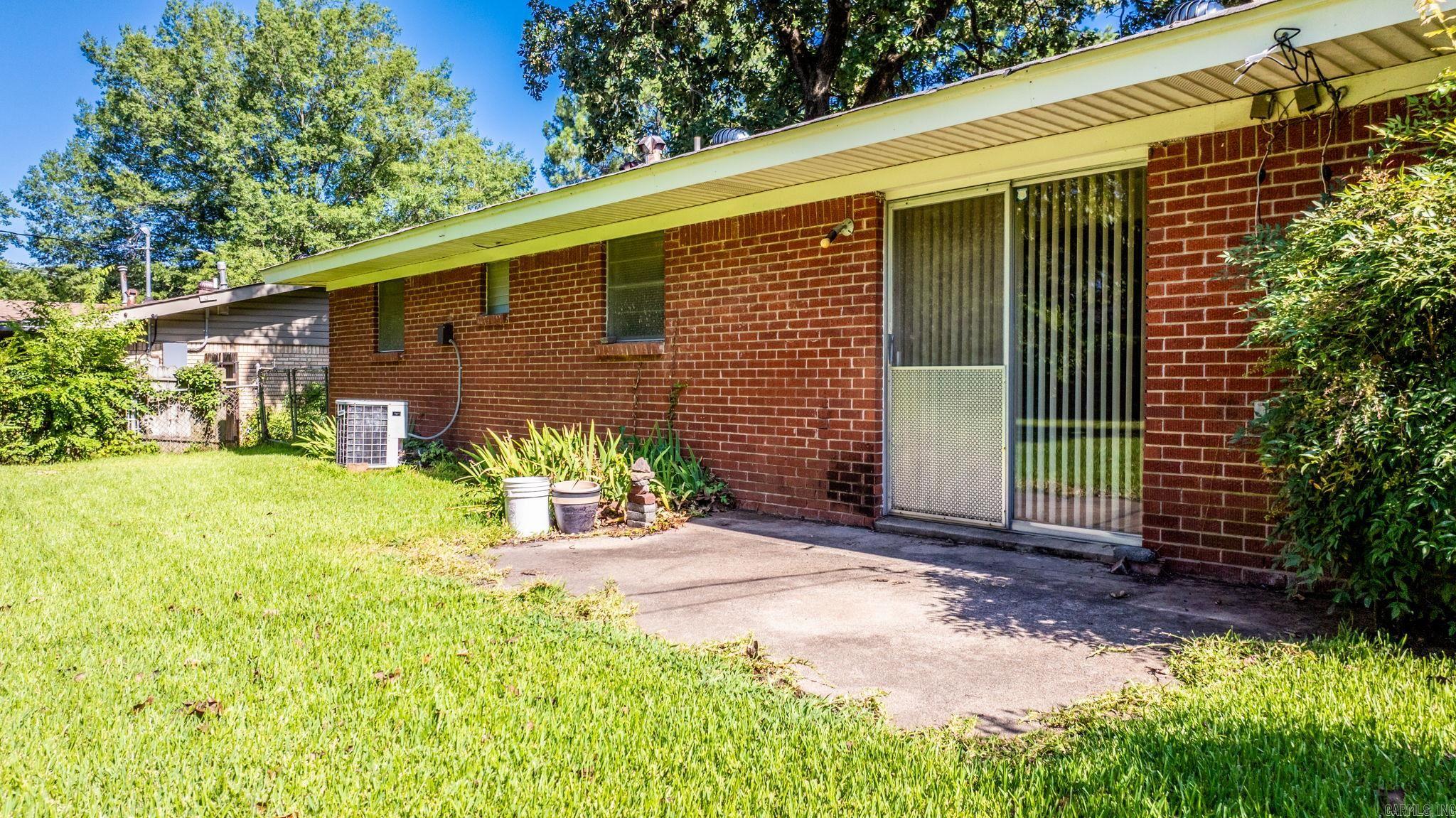 1927 Arrowhead Road  North Little Rock, AR