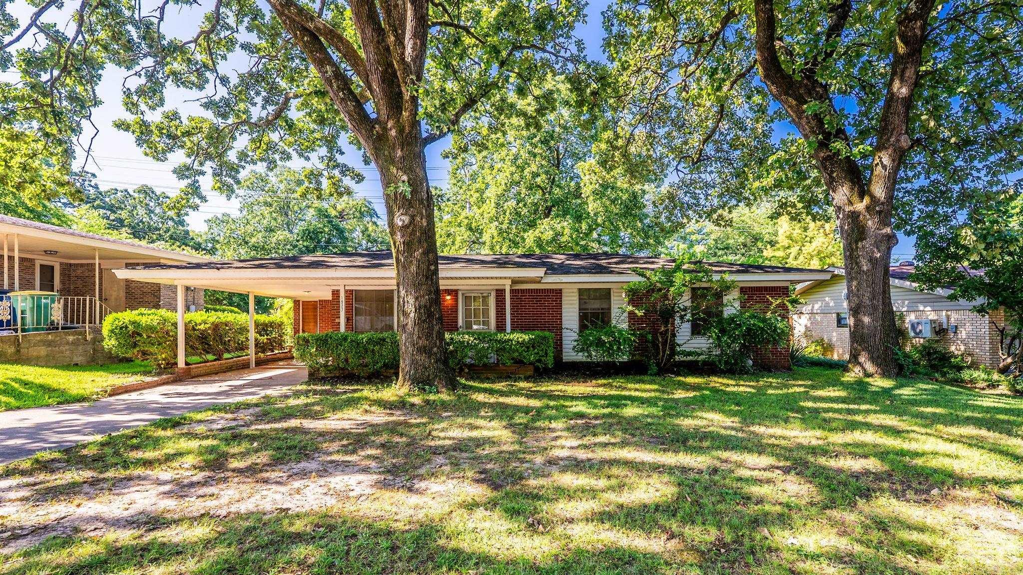 1927 Arrowhead Road  North Little Rock, AR