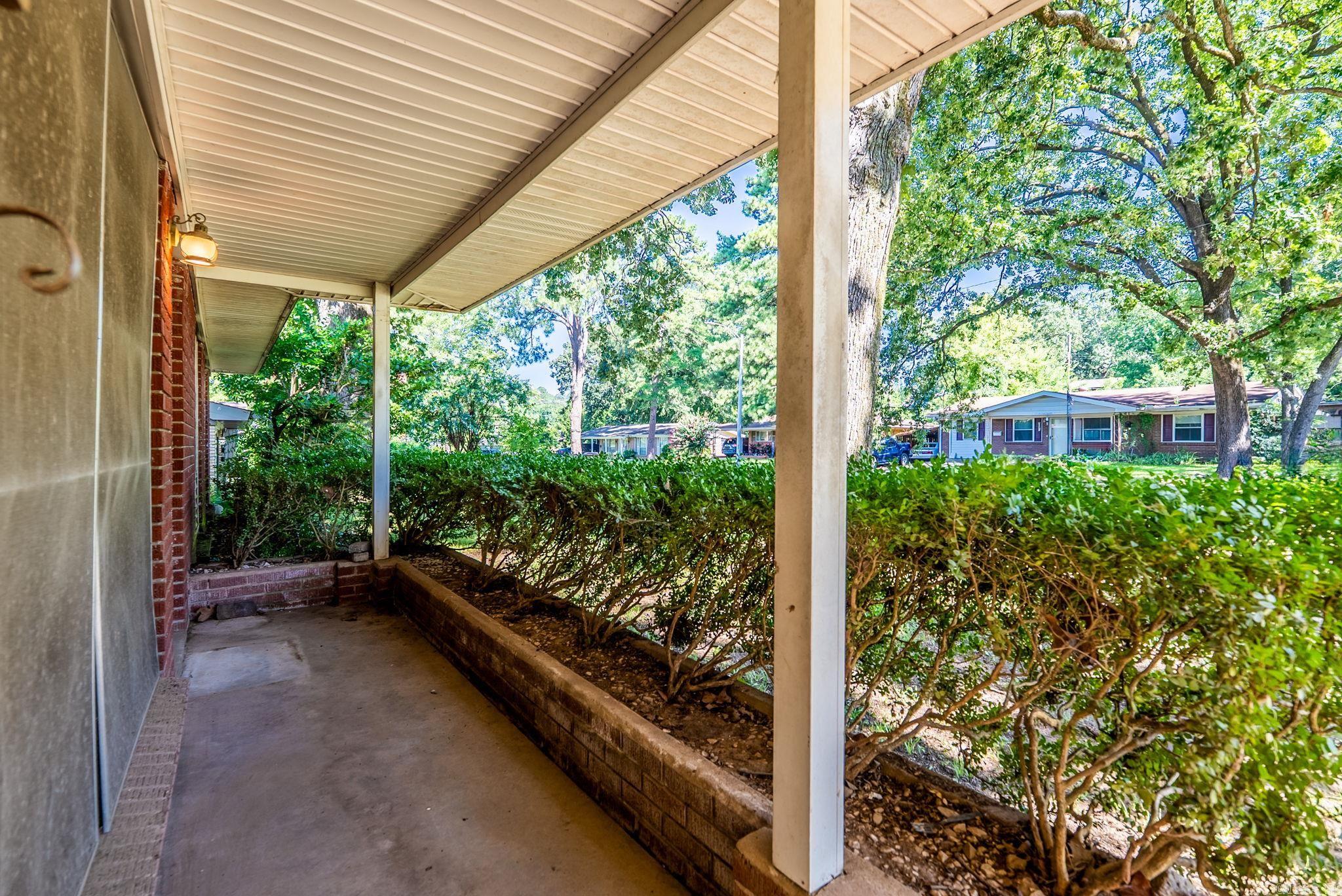 1927 Arrowhead Road  North Little Rock, AR